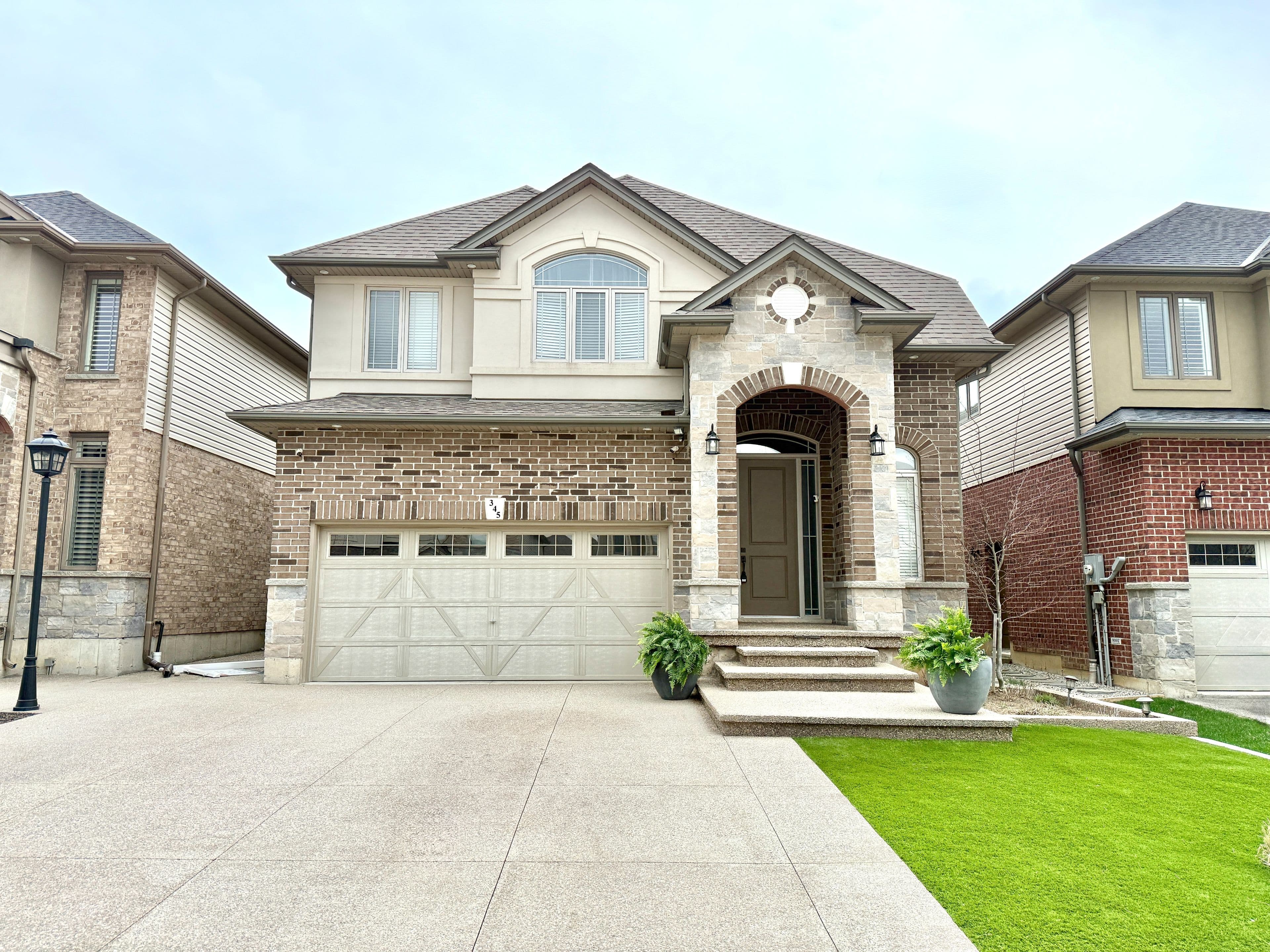 345 Festival Way, Hamilton, ON L0R 1C0