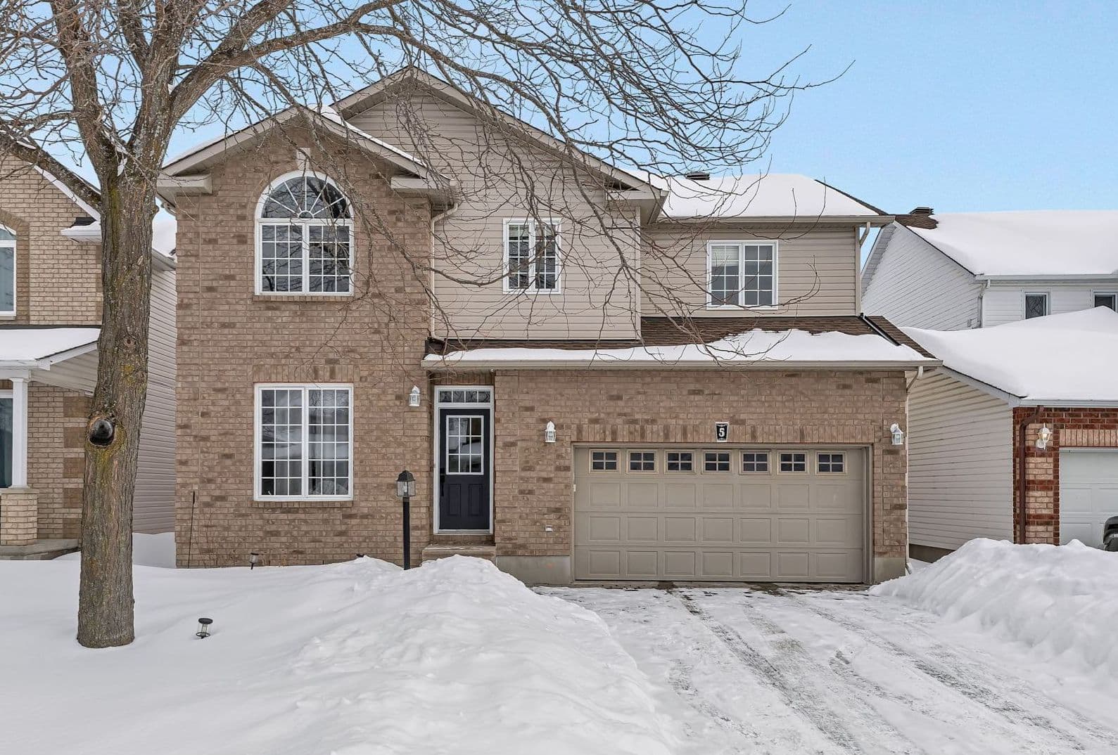 5 Sundew Court W, Stittsville - Munster - Richmond, ON K2S 1Z5