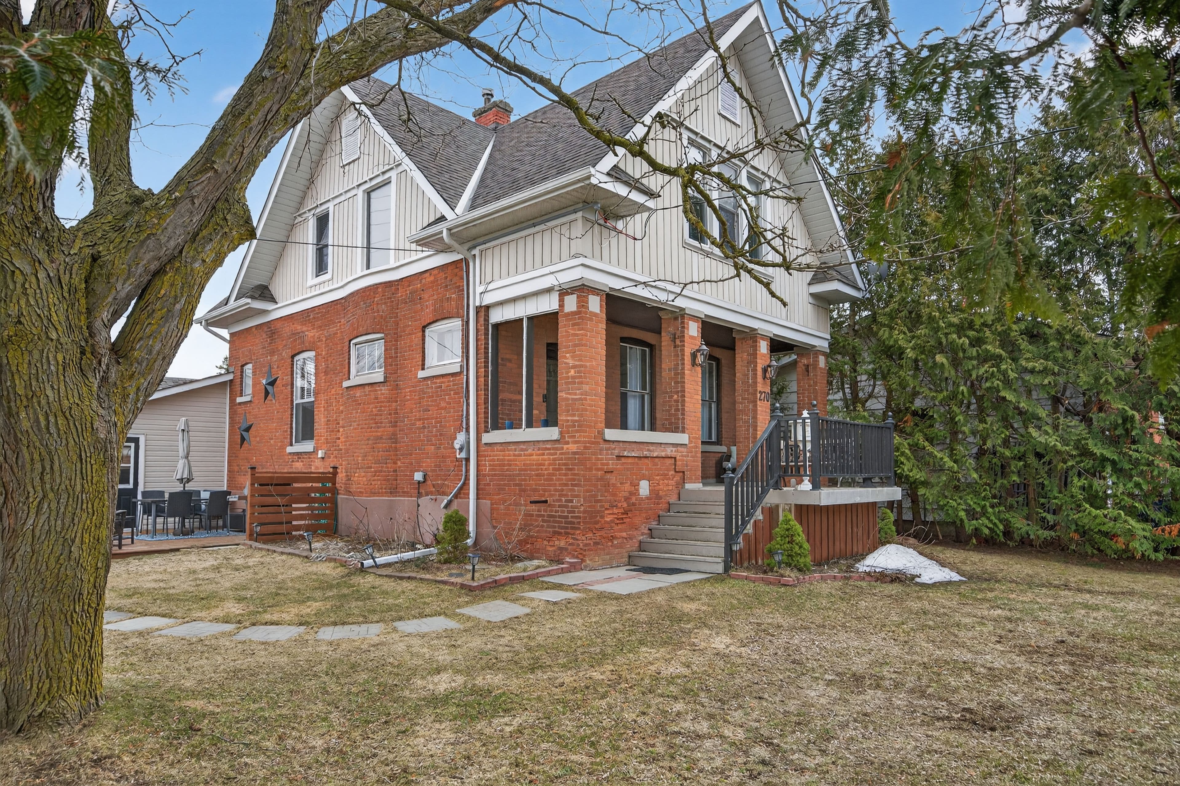 270 William Street N, Kawartha Lakes, ON K9V 4C1