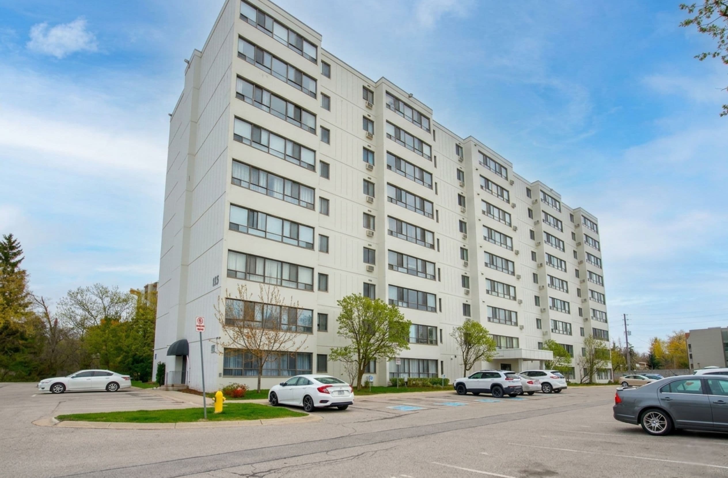 135 Base Line Road W 308, London South, ON N6J 4W4