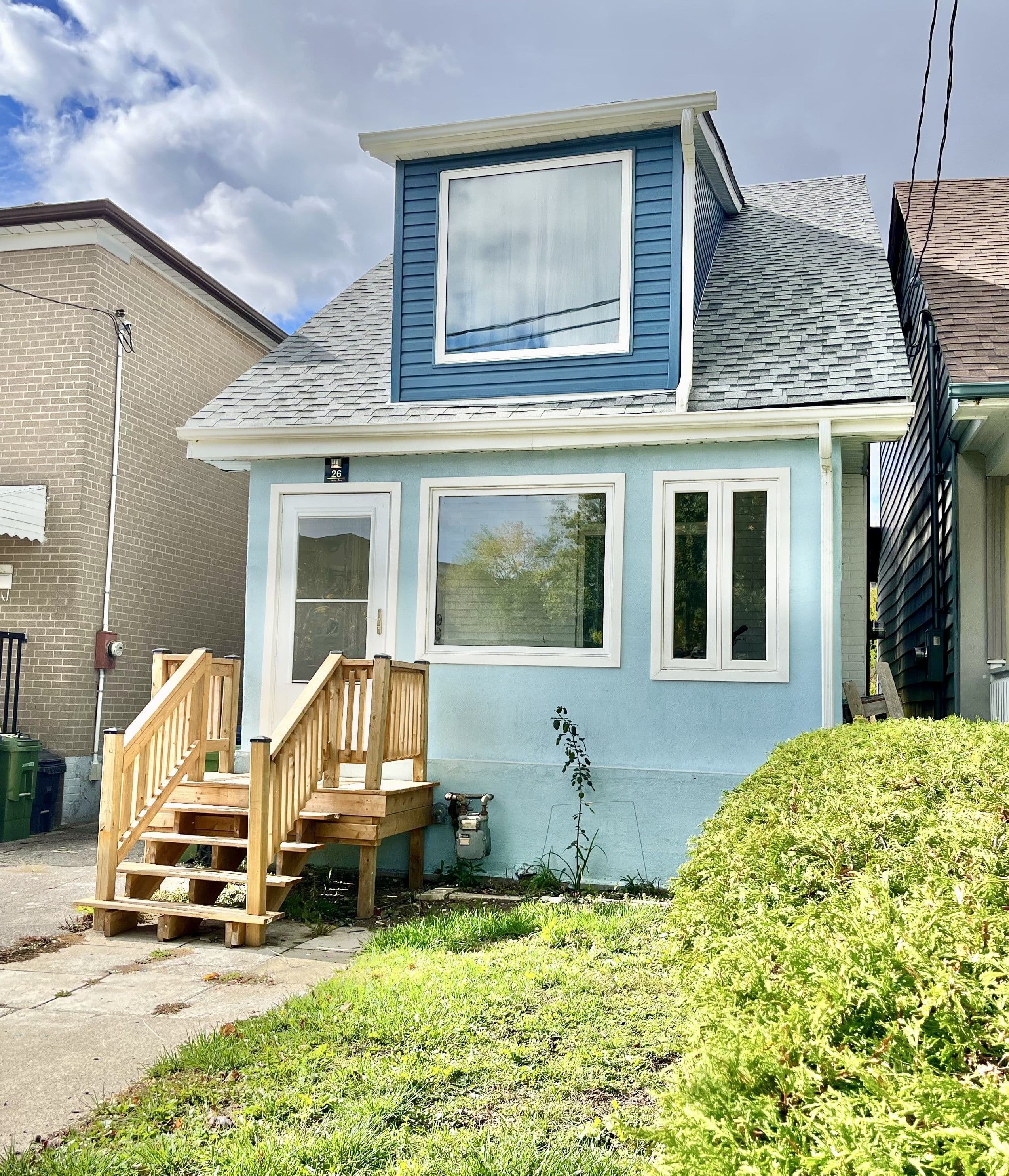 26 Leyton Avenue, Toronto E06, ON M1L 3T4