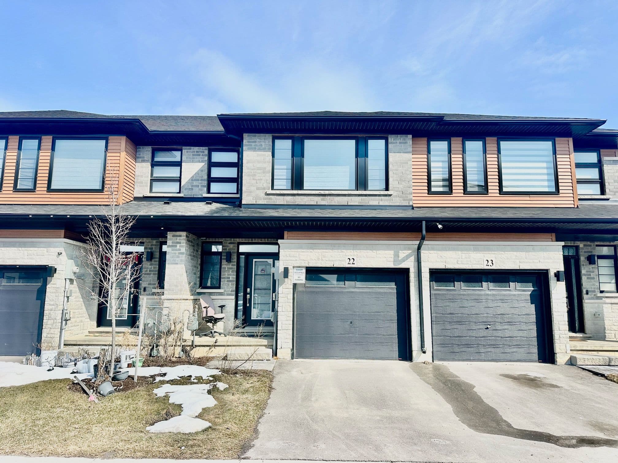 461 Blackburn Drive 22, Brantford, ON N3T 0W9