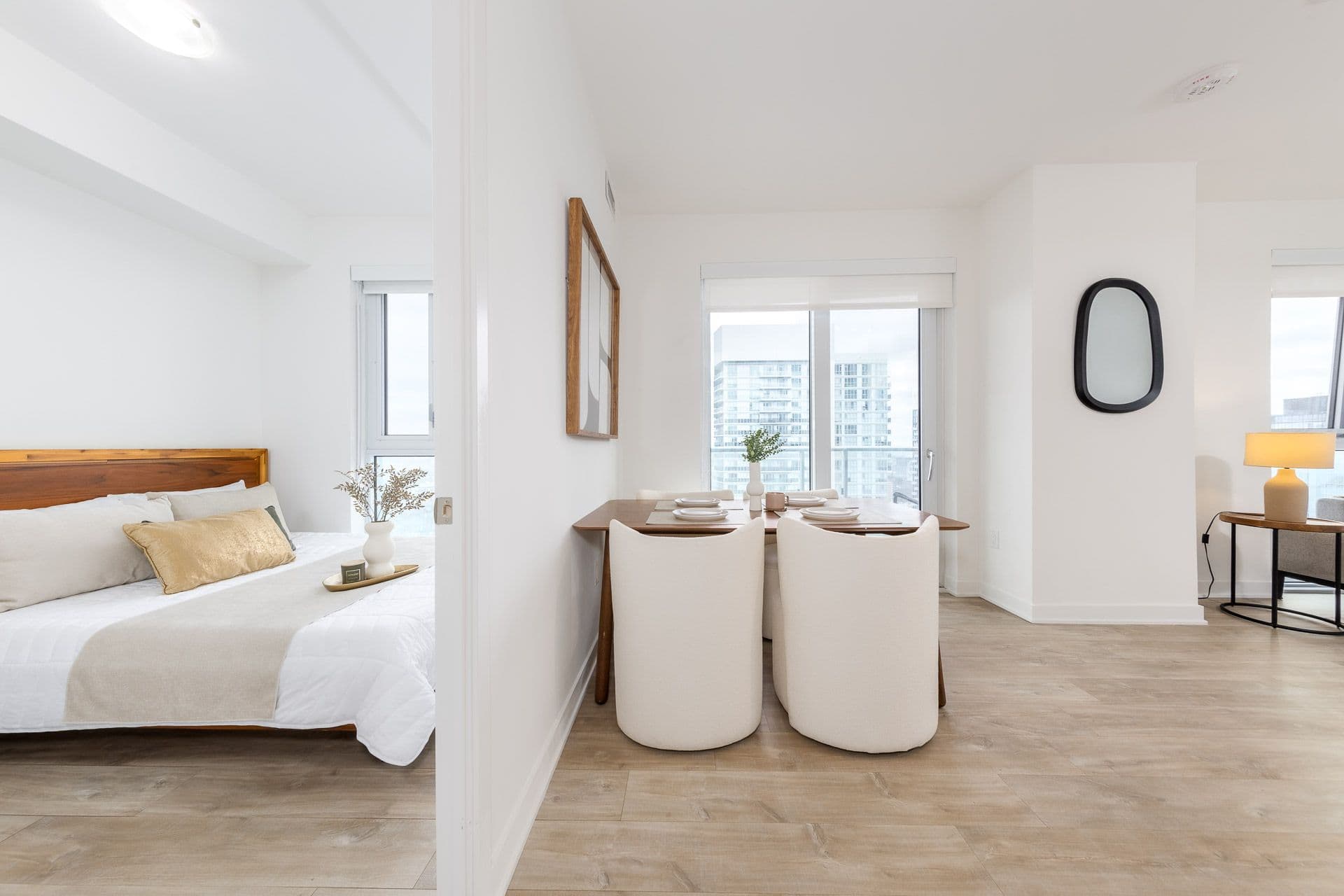 100 DALHOUSIE Street 2907, Toronto C08, ON M5B 0C7