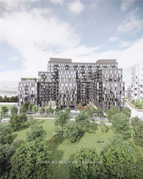 30 Tretti Way 403, Toronto C06, ON M3H 0E3