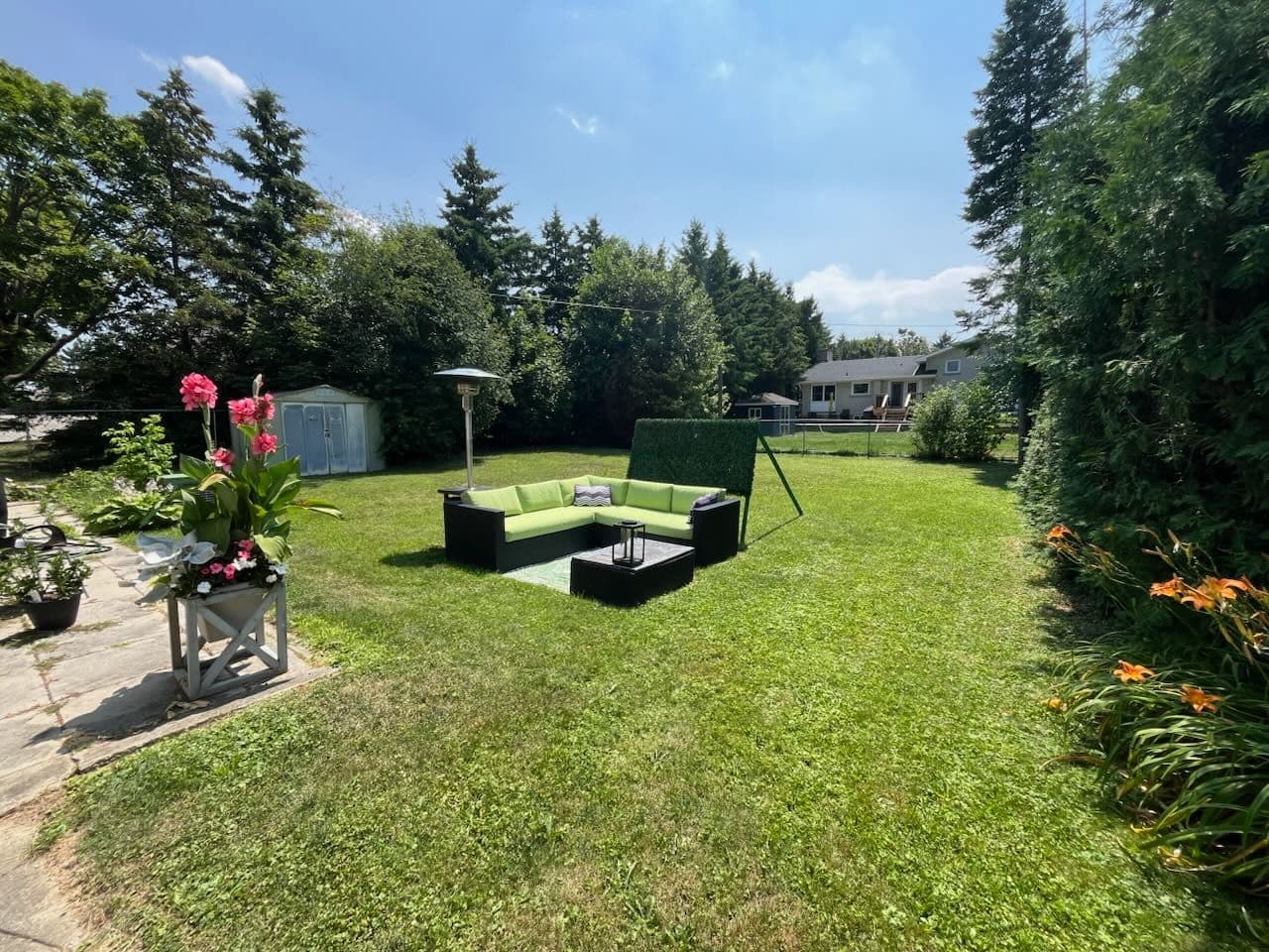 448 Loretta Crescent, Whitchurch-Stouffville, ON L4A 7G2