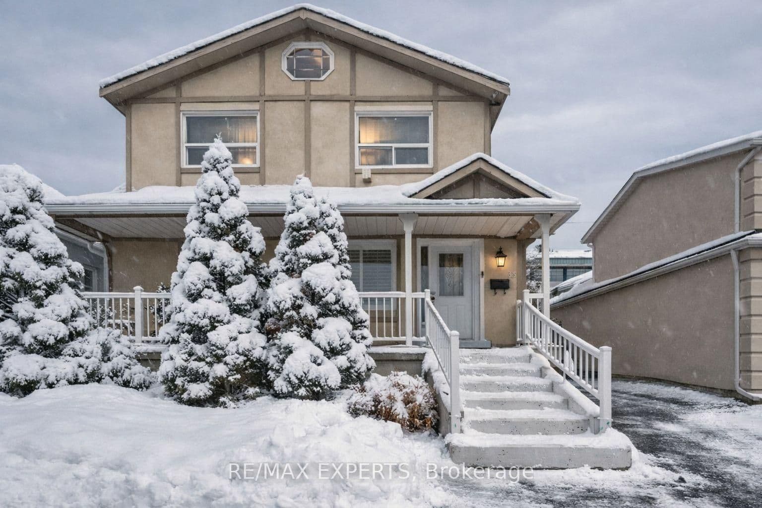 35 Ridge Road, Toronto W05, ON M3M 1C6