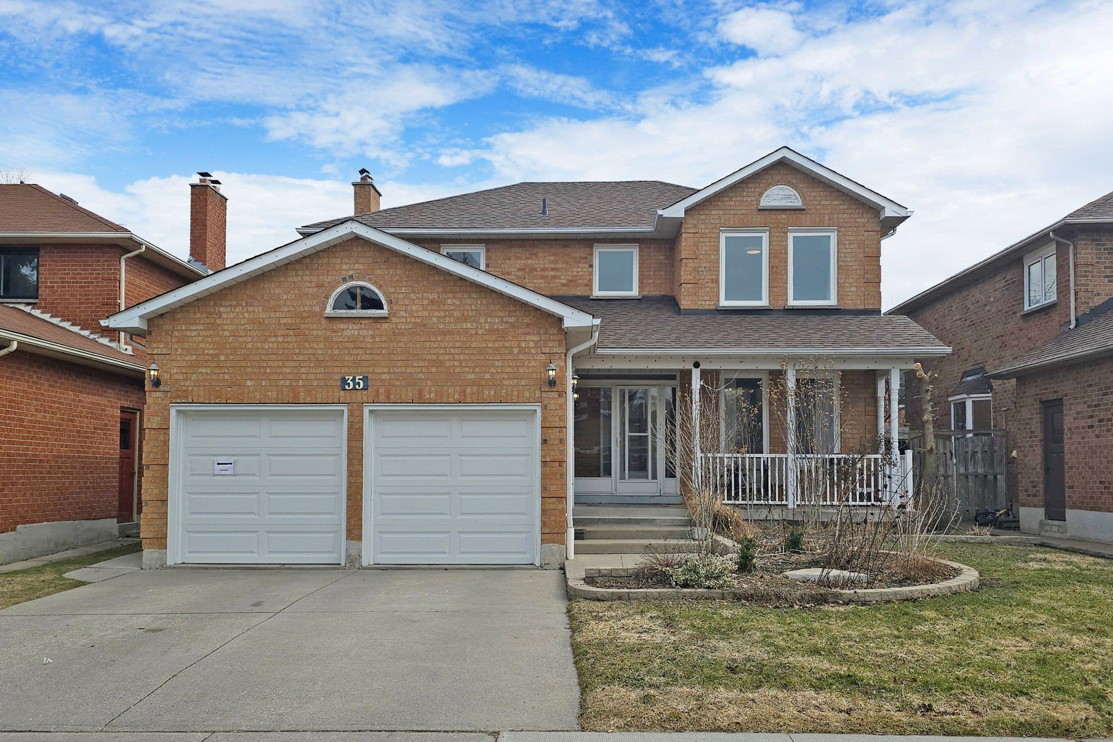 35 William Stephenson Drive, Whitby, ON L1N 8J5