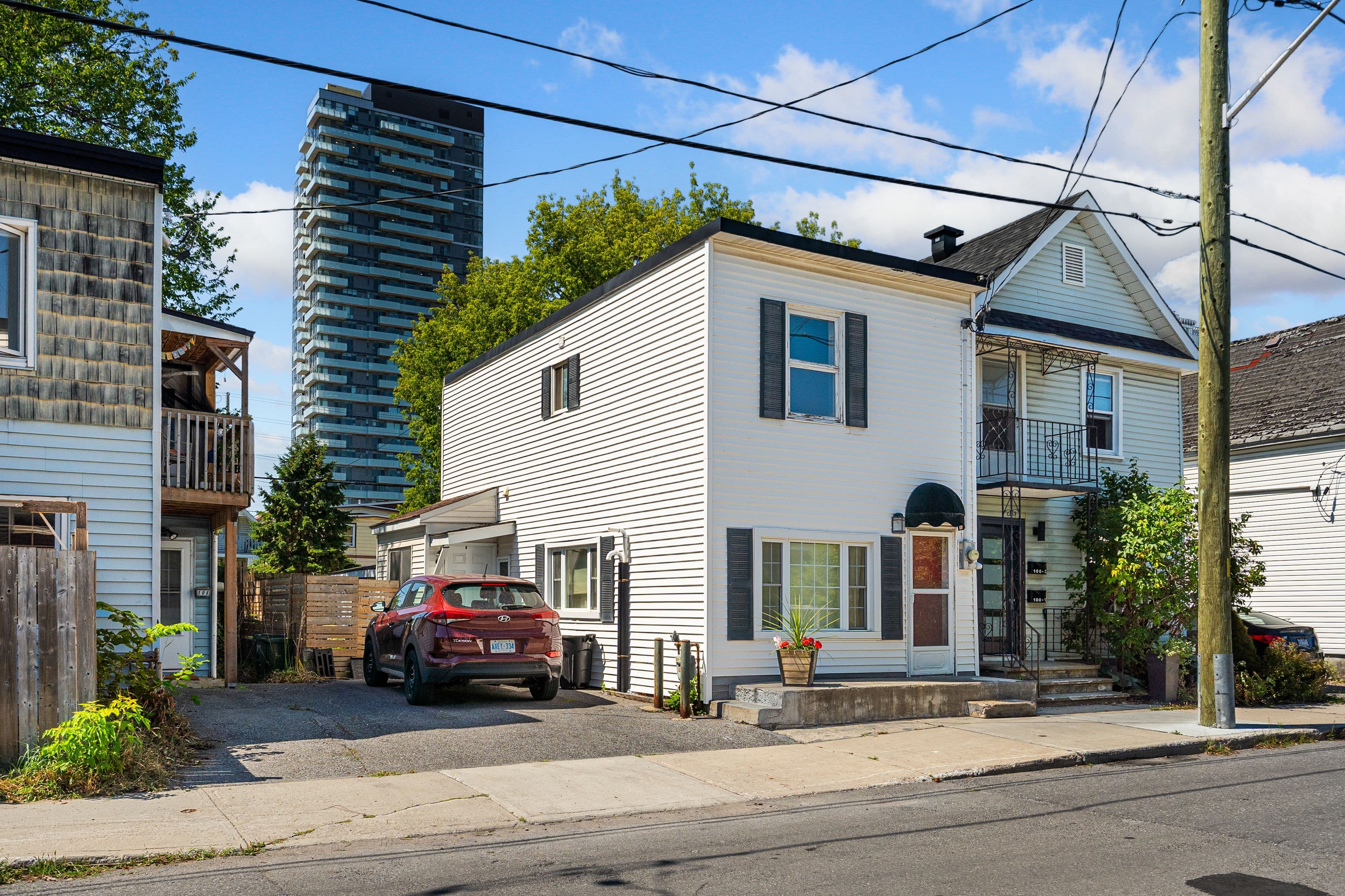 104 Carruthers Avenue, West Centre Town, ON K1Y 1N5