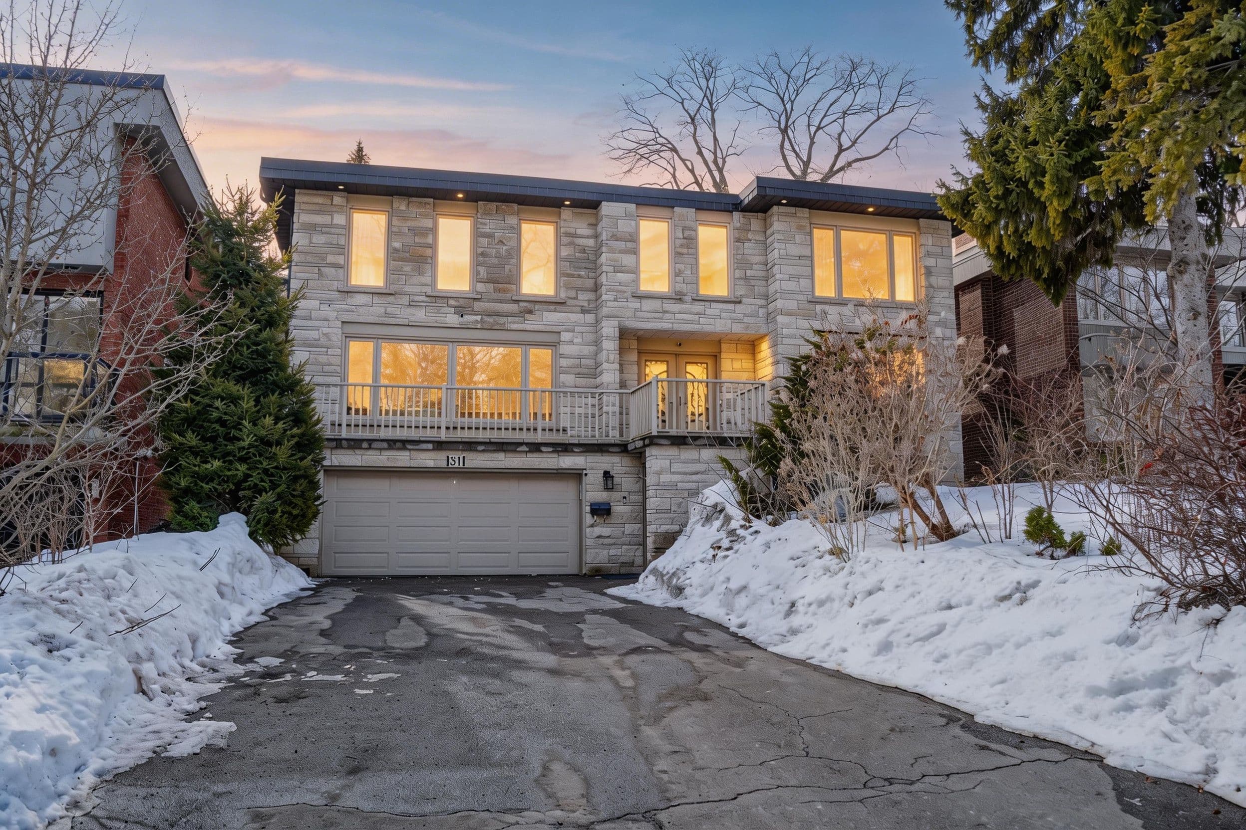 31 Bearwood Drive, Toronto W08, ON M9A 4G5