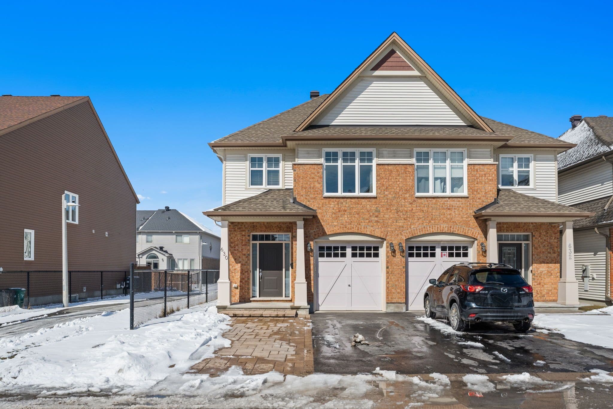 630 Moorpark Avenue, Kanata, ON K2M 0H8