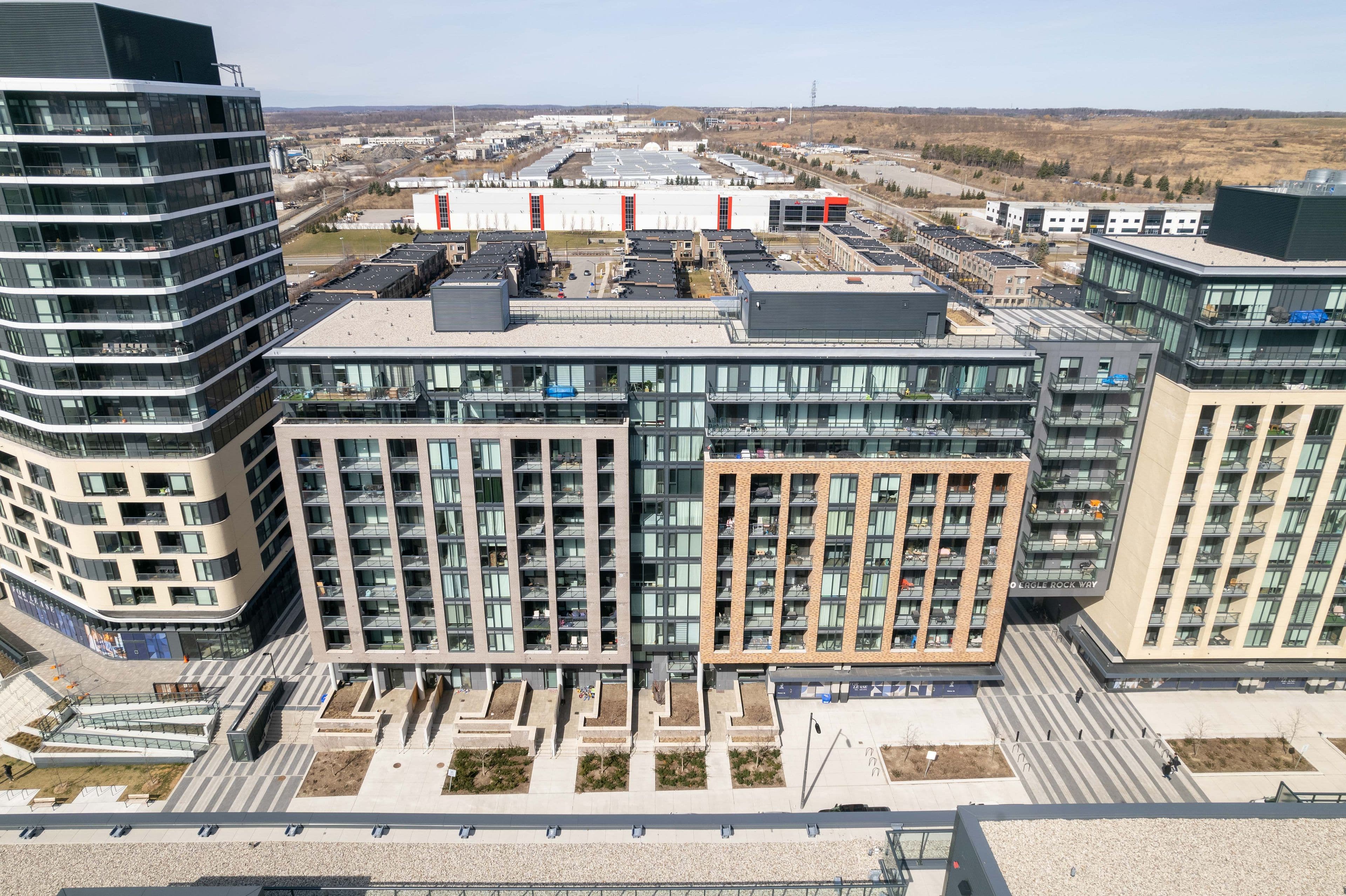 100 Eagle Rock Way 1029, Vaughan, ON L6A 5B9