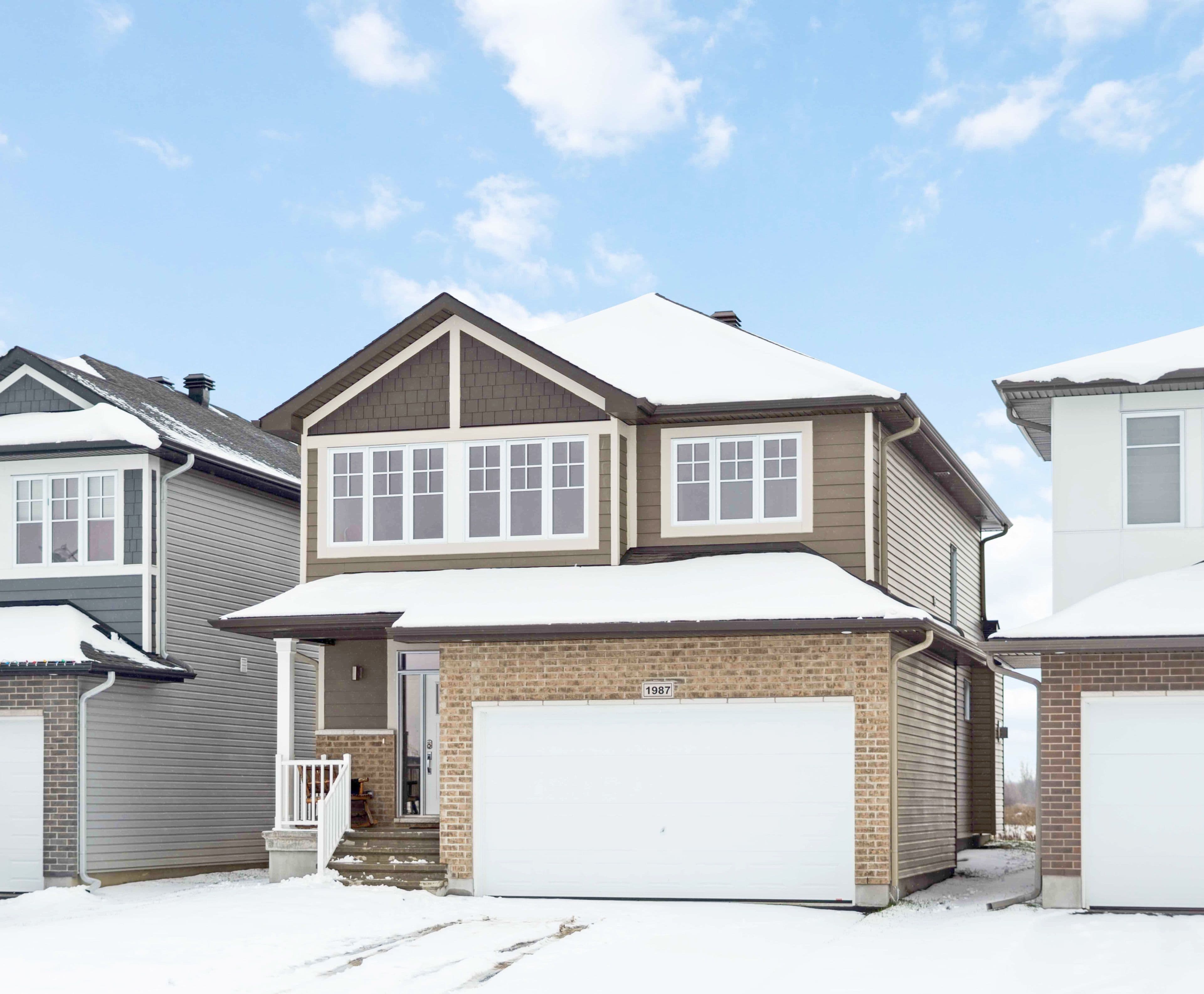 1987 Acoustic Way, Blossom Park - Airport and Area, ON K4M 0L6