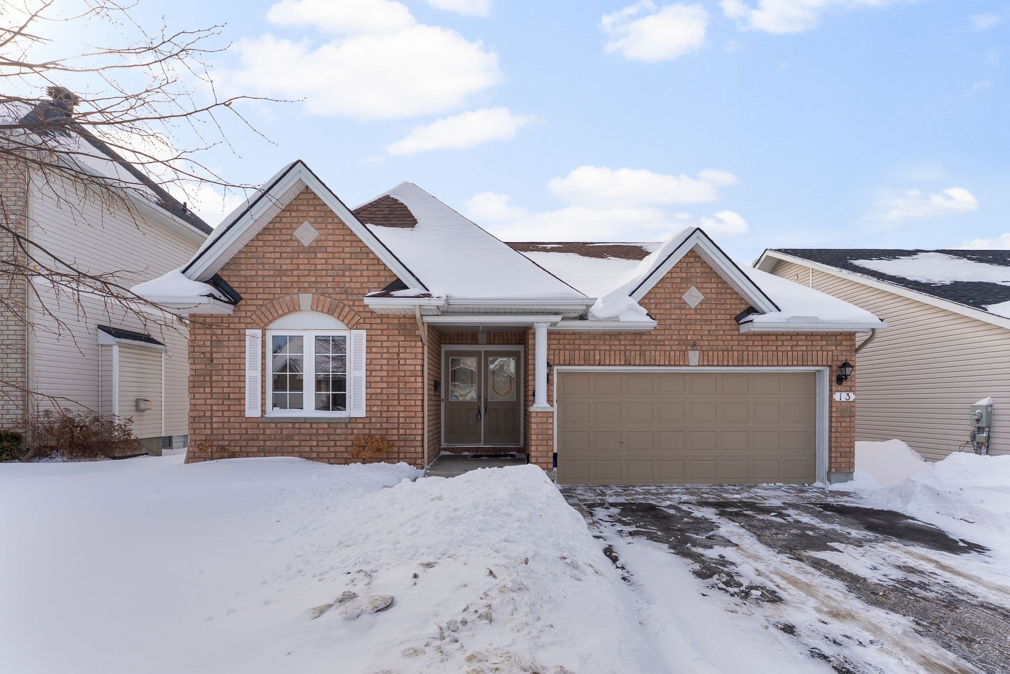 13 Melville Road, Arnprior, ON K7S 3Z8