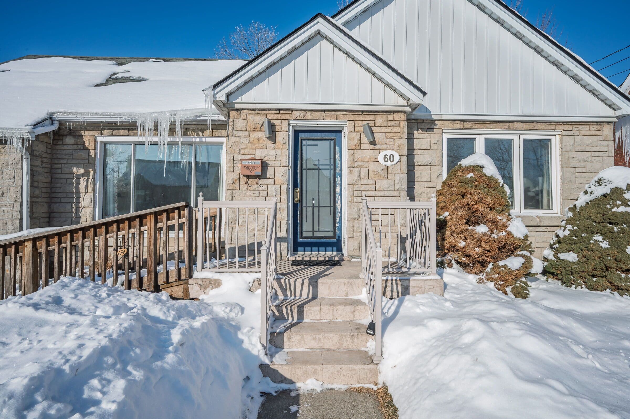 60 West 1st Street, Hamilton, ON L9C 3C3