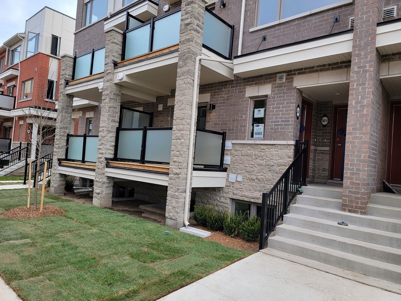 240 Lagerfeld Drive 6, Brampton, ON L7A 5G9