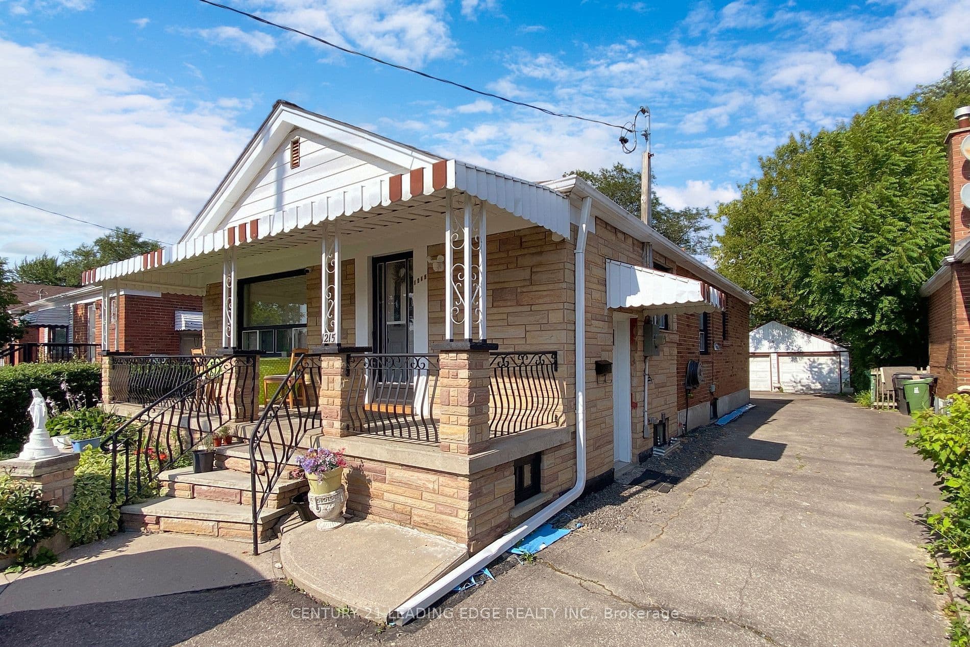 1215 Warden Avenue Bsmt, Toronto E04, ON M1R 2R3