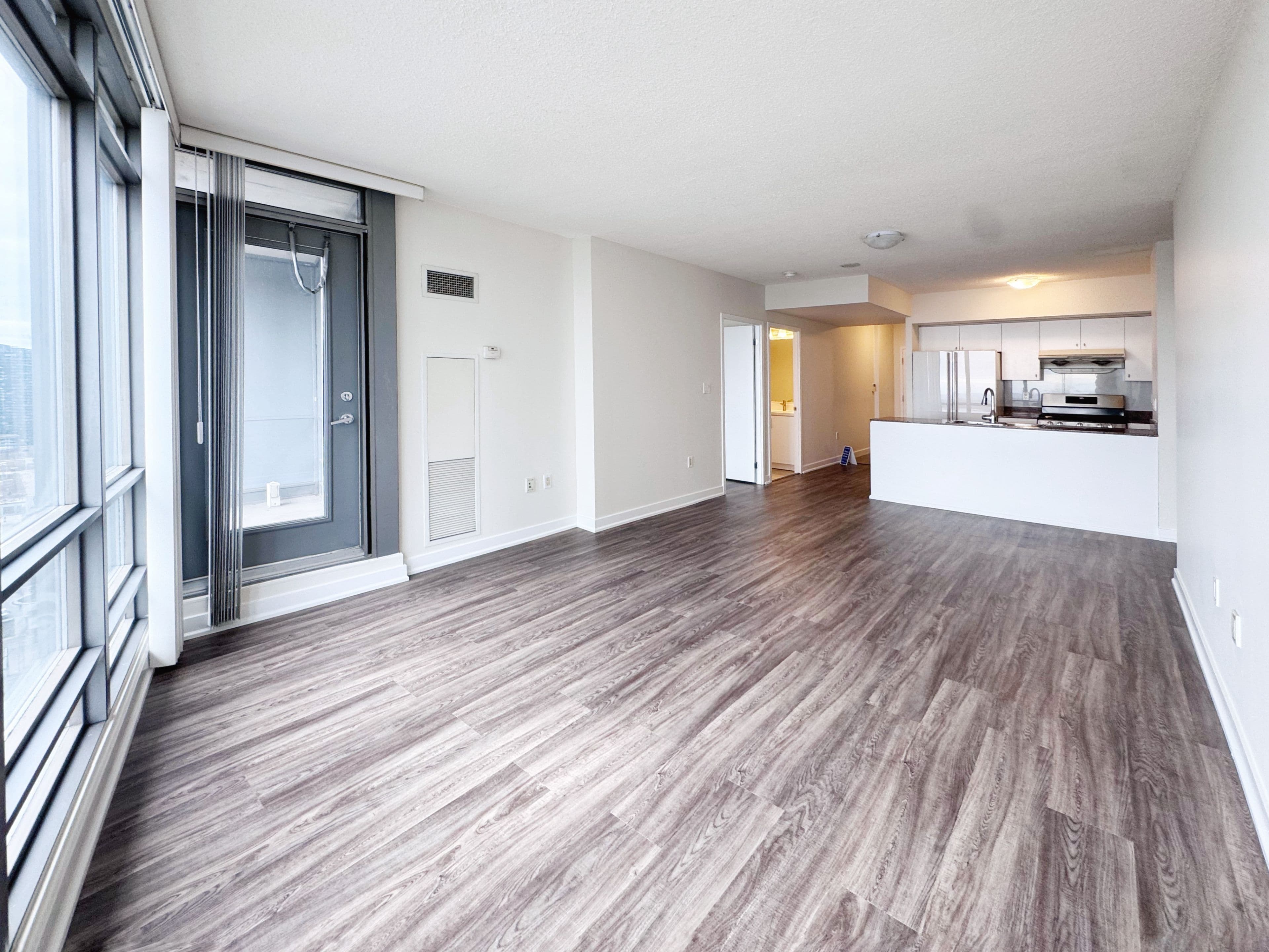 3 Navy Wharf Court 2701, Toronto C01, ON M5V 3V1