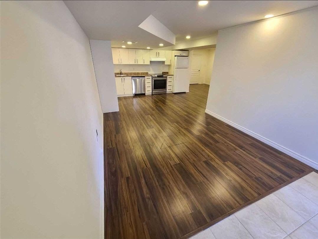 3 Plantain Lane Basement, Richmond Hill, ON L4E 1B9