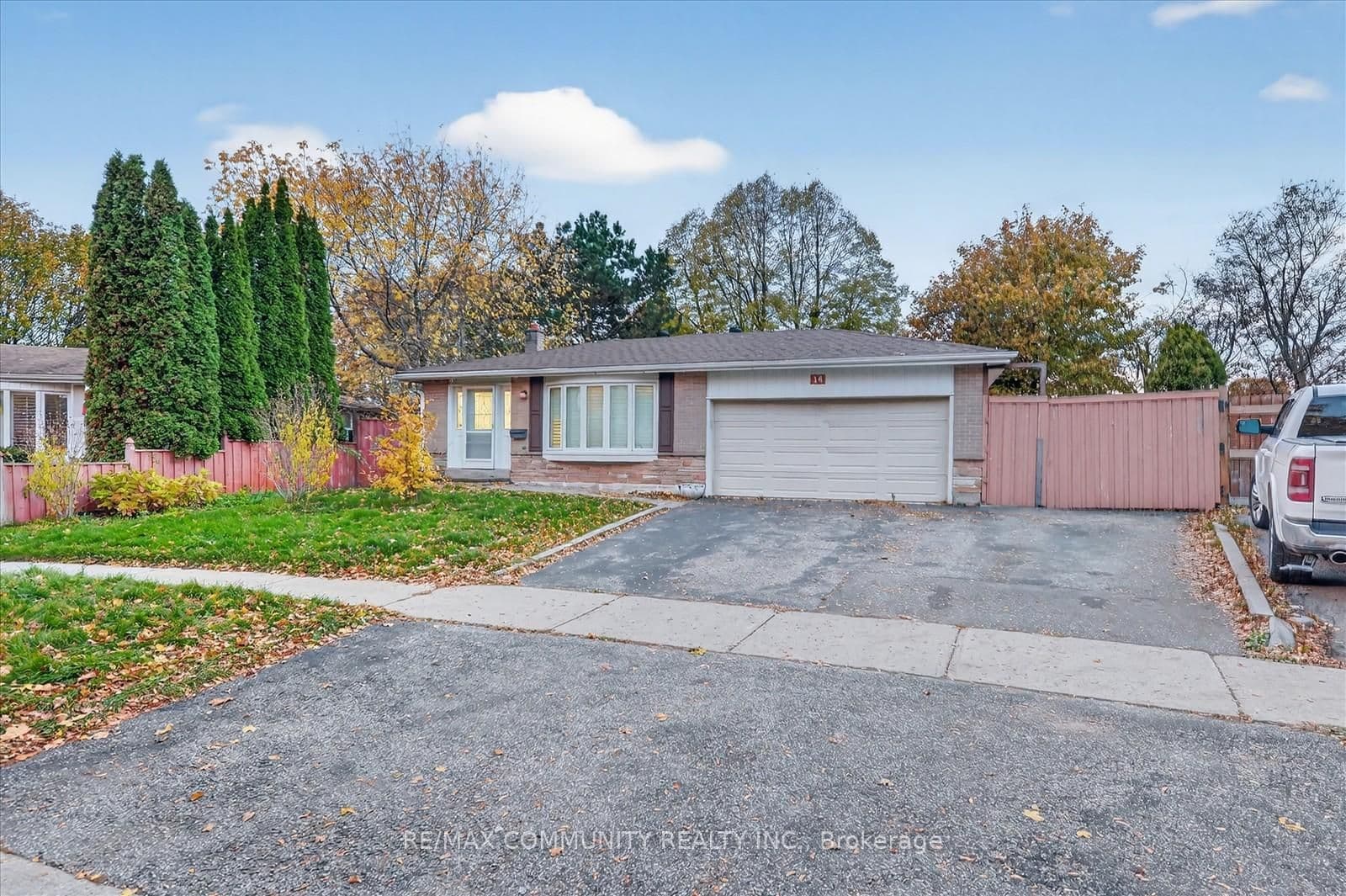 14 Pineslope Crescent Main Fl, Toronto E09, ON M1E 4M4