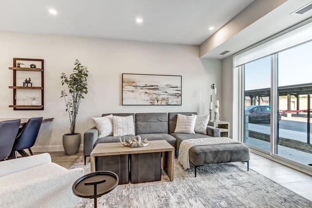 16 Compass Trail 204, Central Elgin, ON N5L 0B4