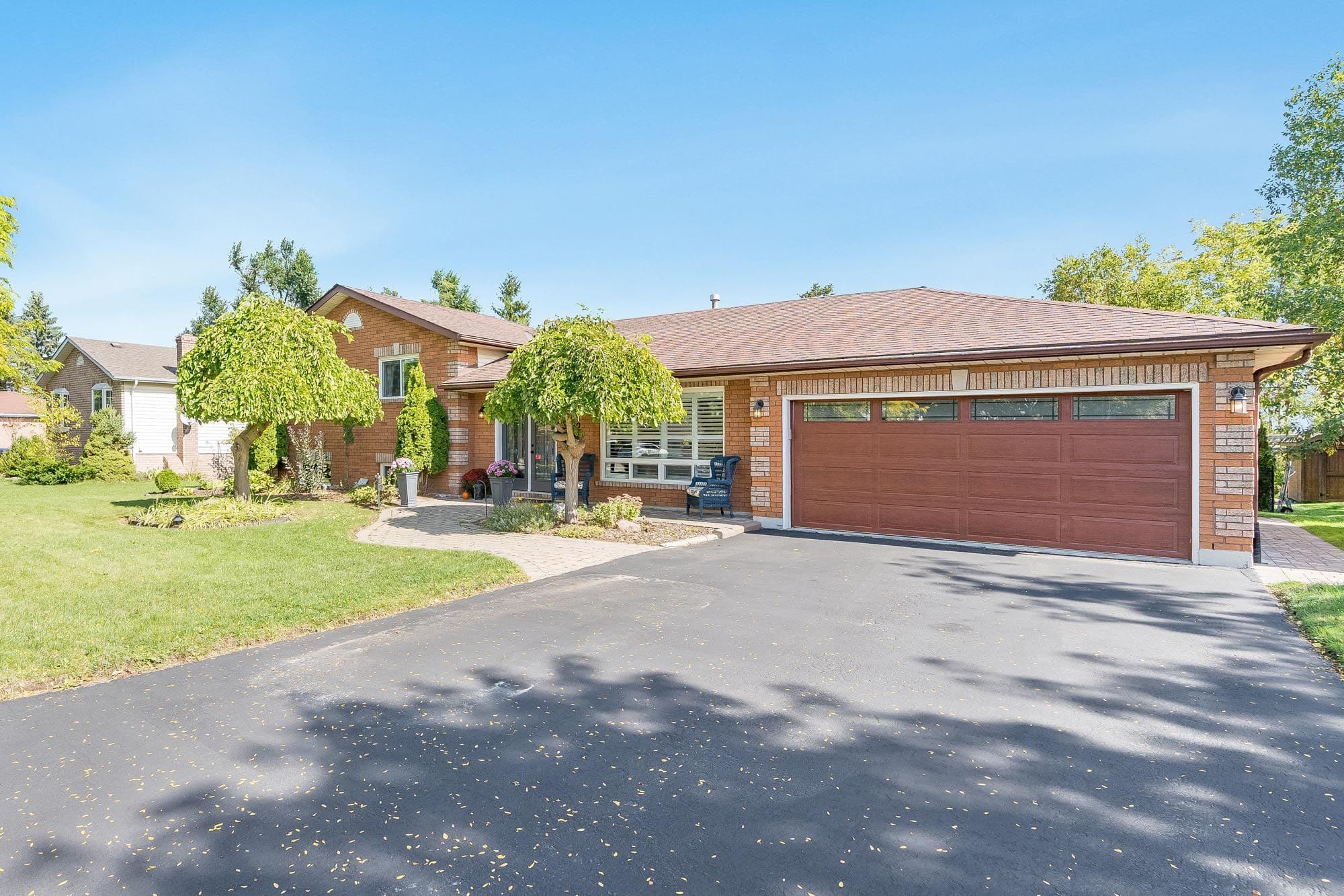 2032 Chantler Street, Innisfil, ON L9S 1B5