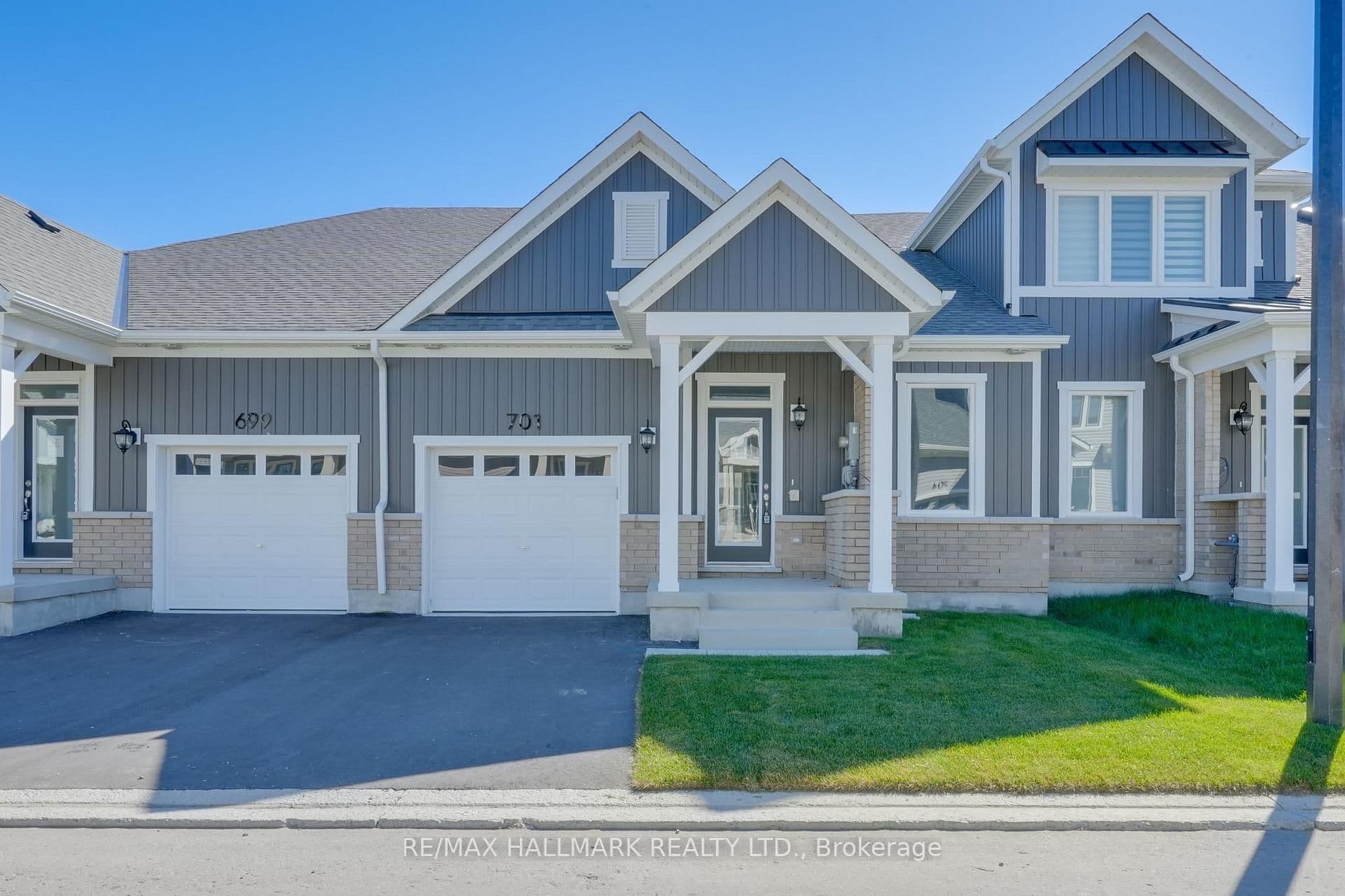 701 Sargeant Place, Innisfil, ON L9S 0T2
