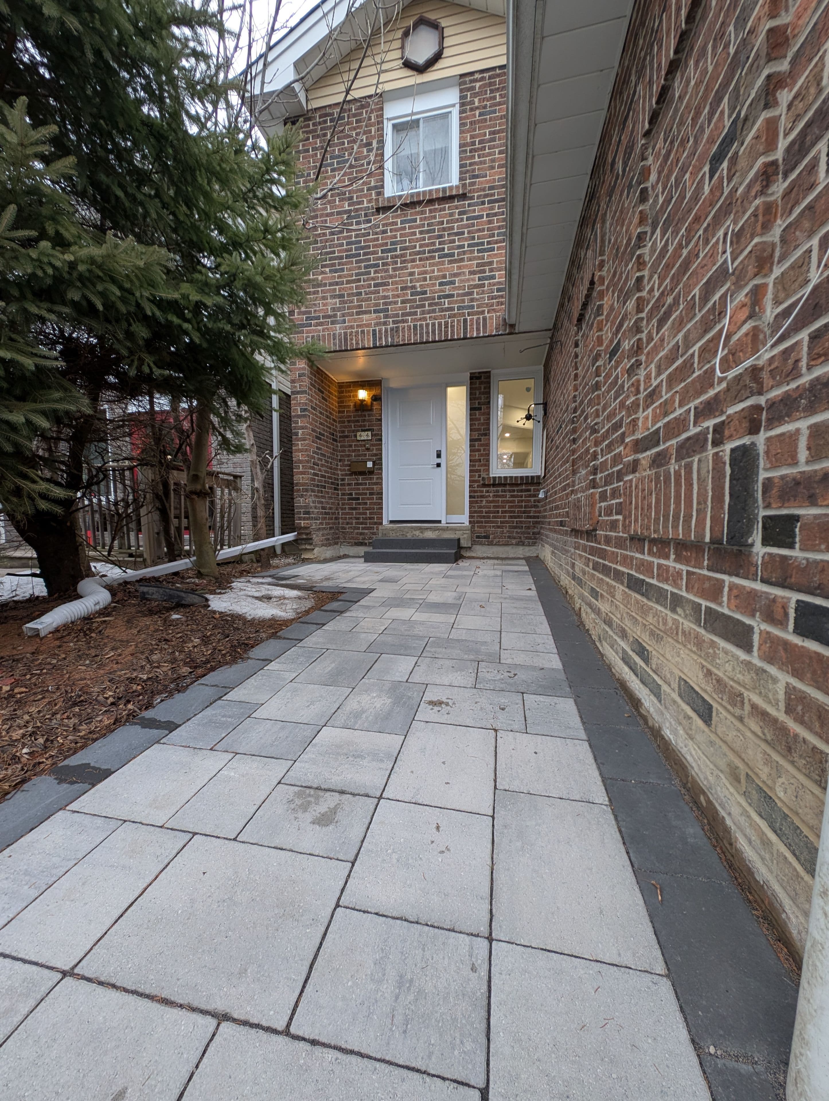 44 Lilac Avenue, Markham, ON L3T 5K2