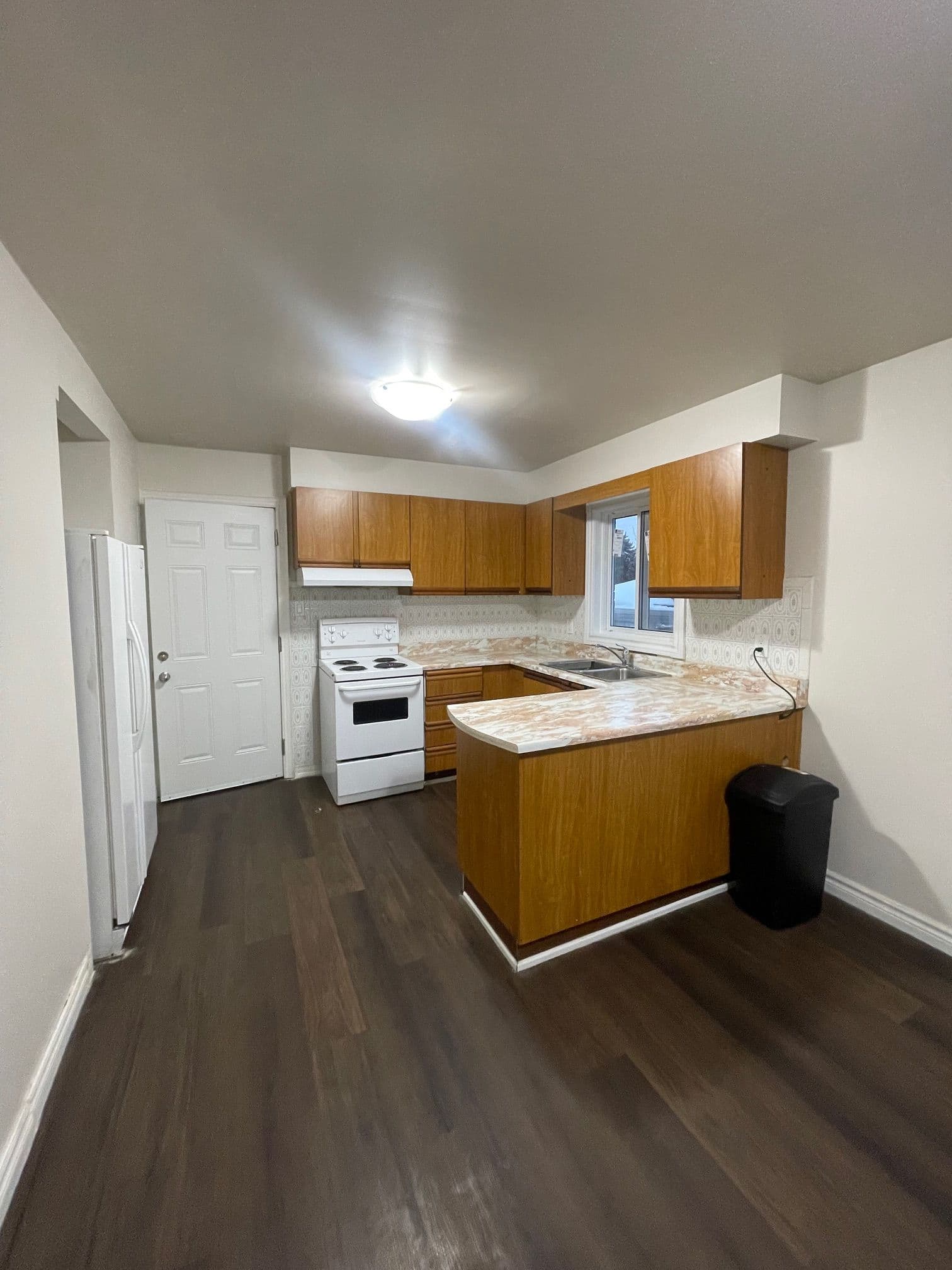 50 Ivan Nelson Drive Upper, Toronto C07, ON M2R 3P7