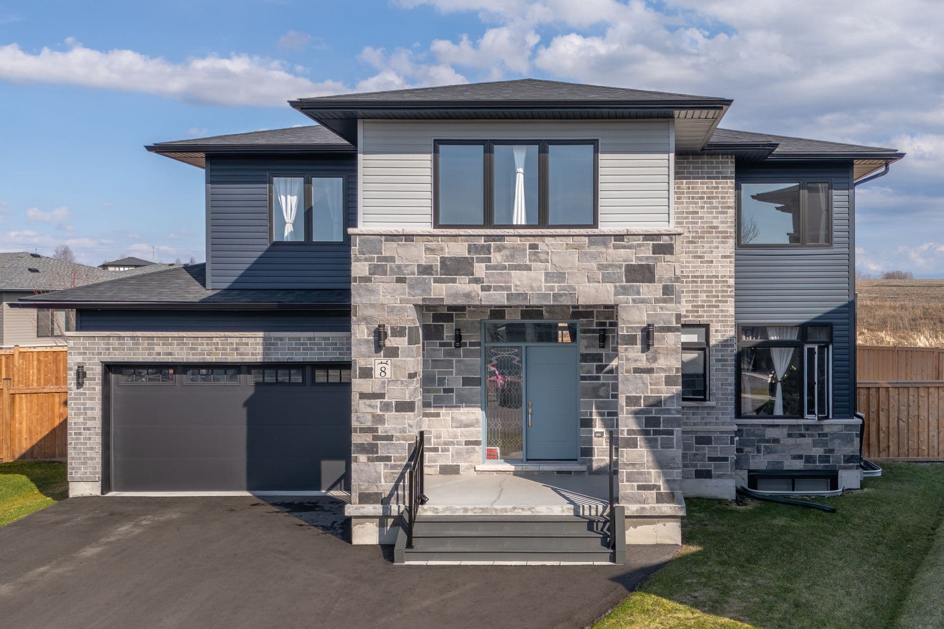 8 Lillys Court, Cramahe, ON K0K 1S0