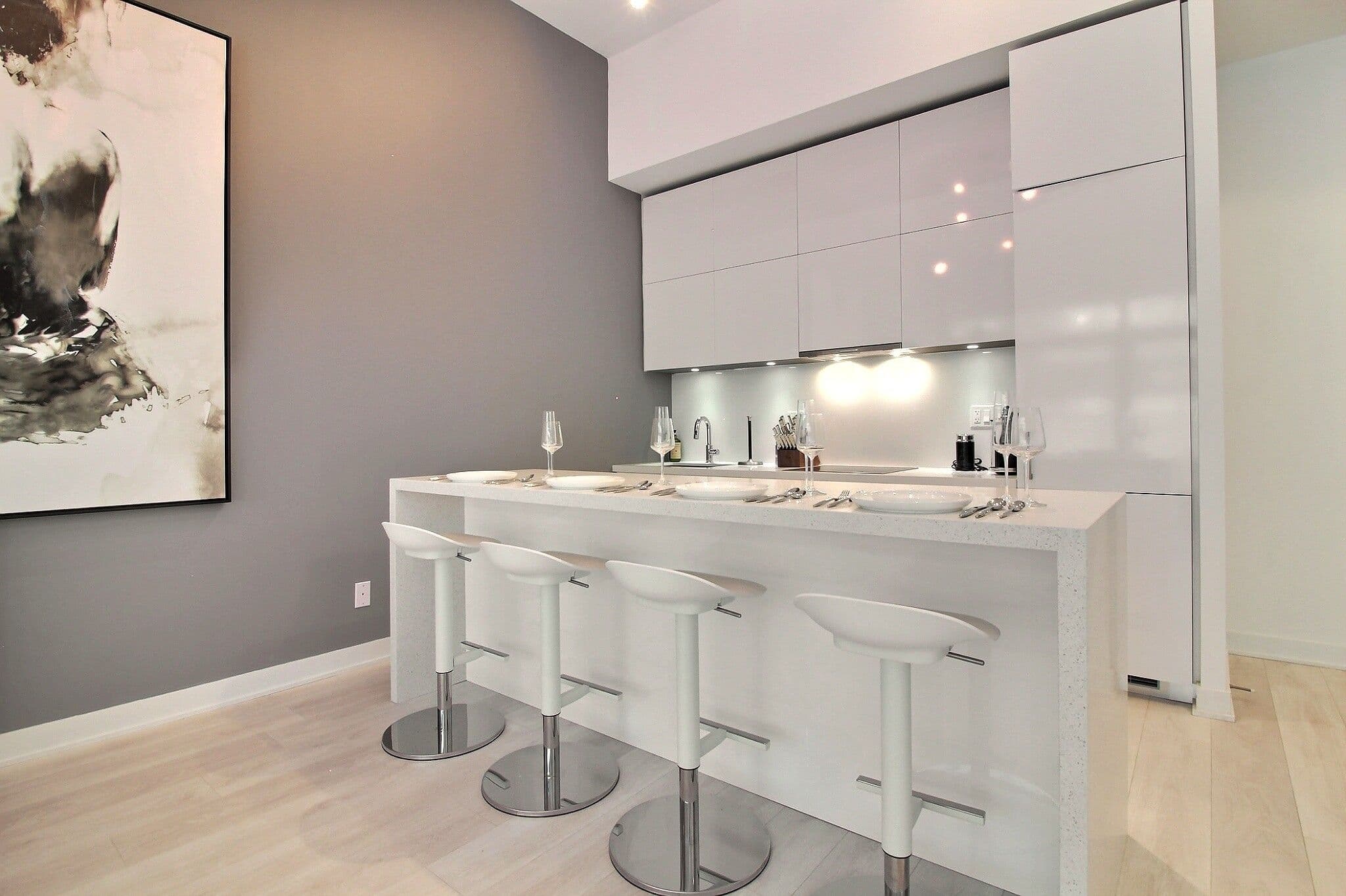 188 Cumberland Street 306, Toronto C02, ON M5R 0B6