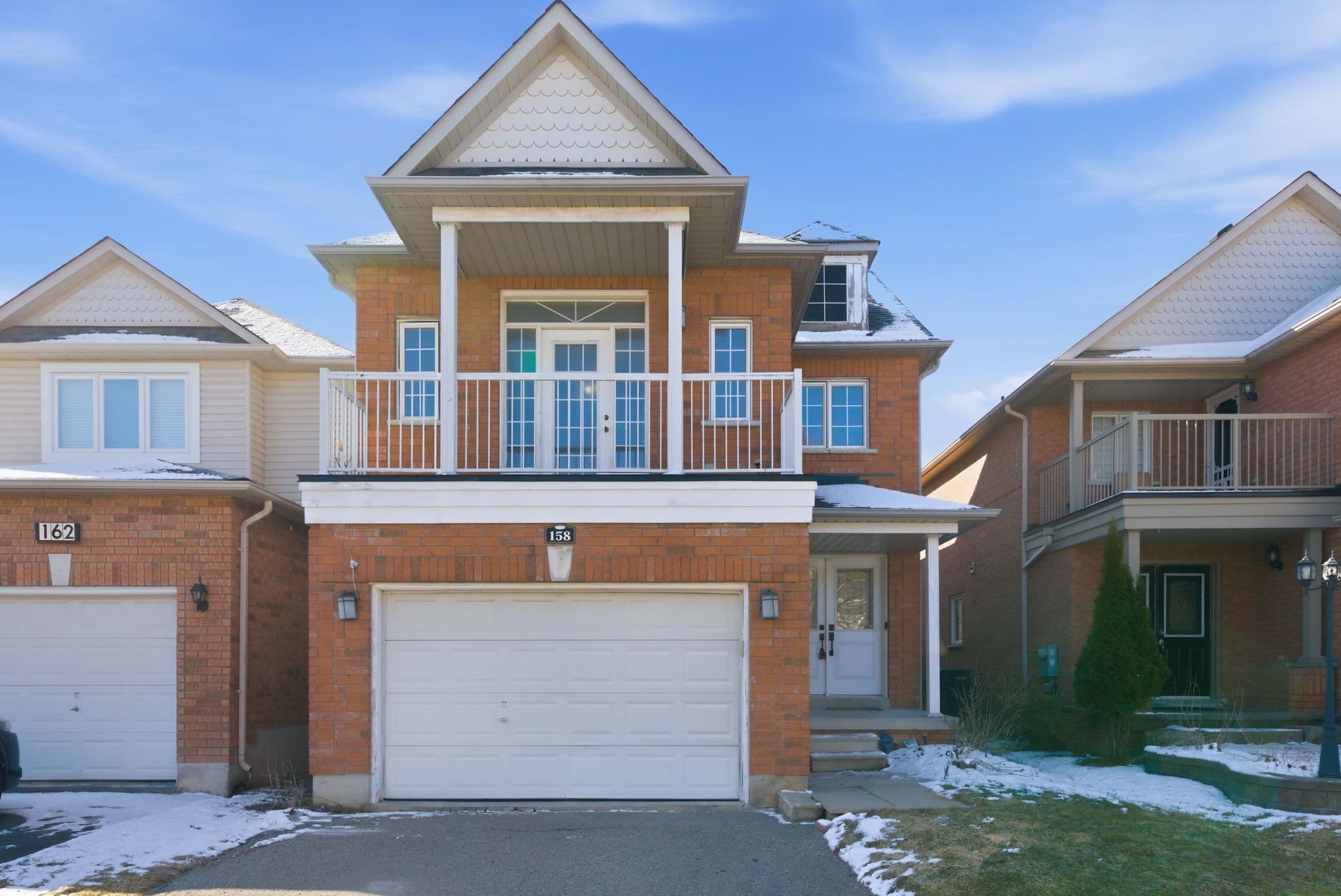 158 Madden Place, Clarington, ON L1C 5K4