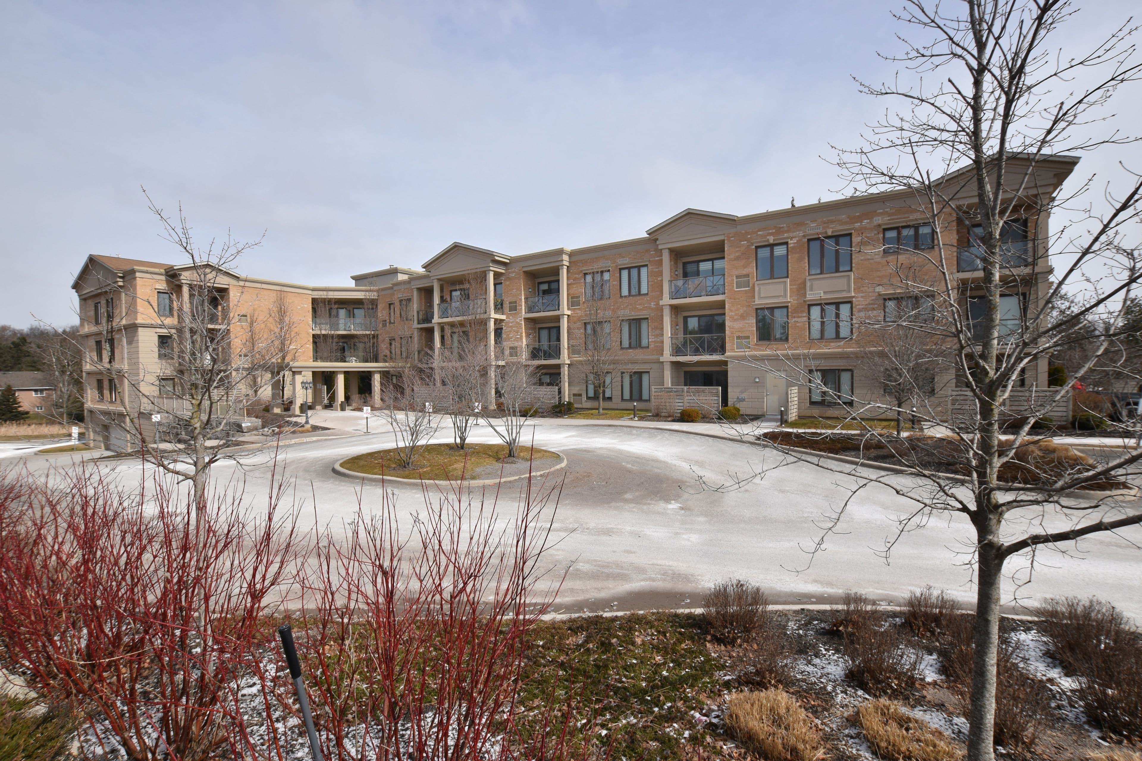 869 Clonsilla Avenue PH10, Peterborough, ON K9J 0B7