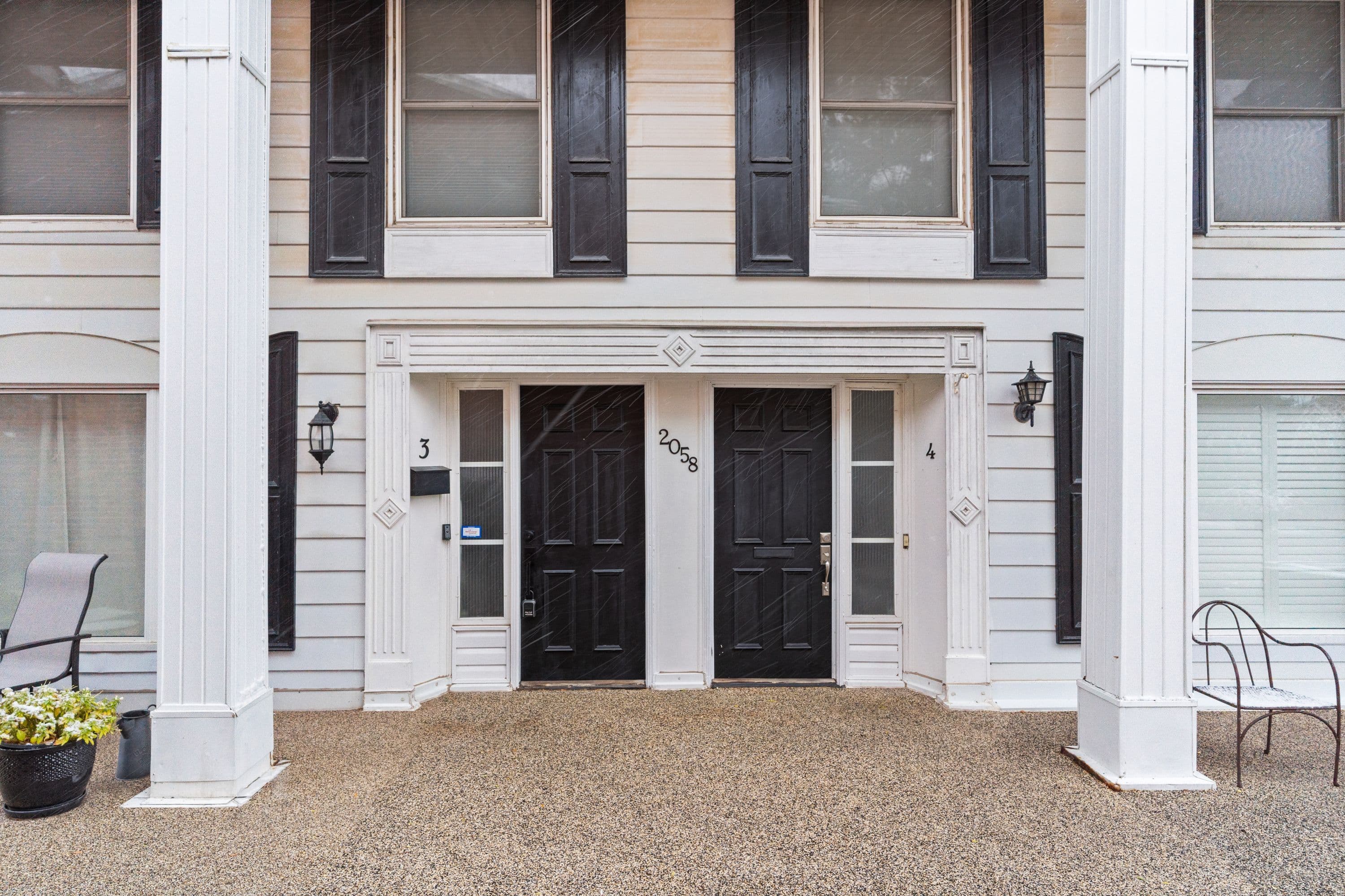 2058 Brant Street 3, Burlington, ON L7P 3A6