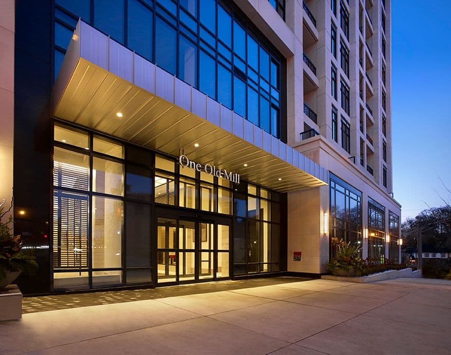 1 Old Mill Drive 1011, Toronto W01, ON M6S 0A1