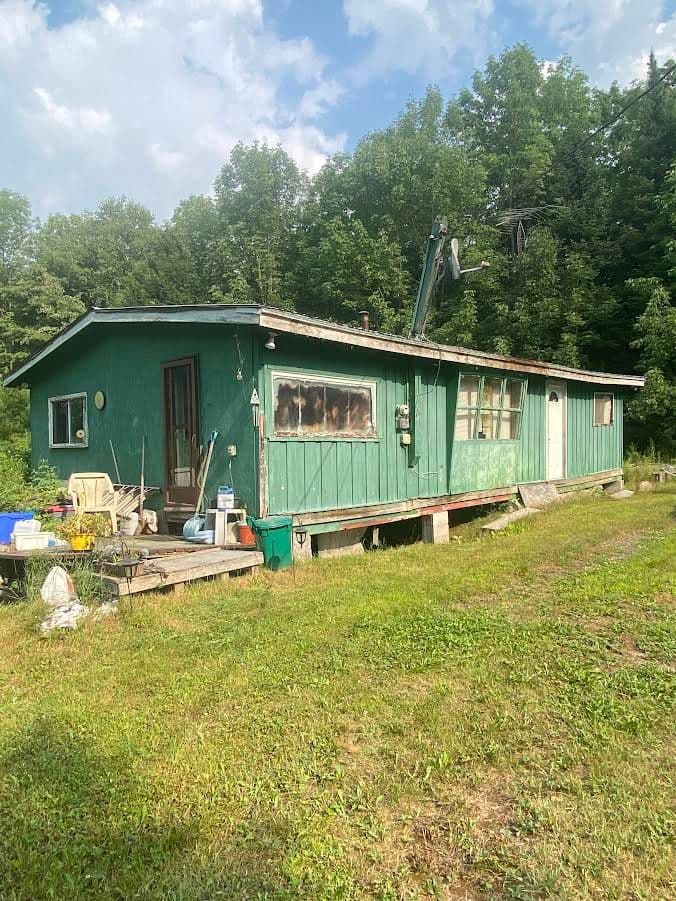 1104 Hawn Road, Bracebridge, ON P1L 1X1