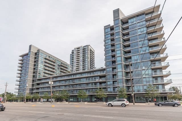 1185 The Queensway Avenue 822, Toronto W08, ON M8Z 1R6