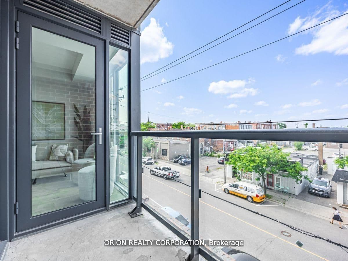 201 Brock Street S 517, Whitby, ON L1N 4K2