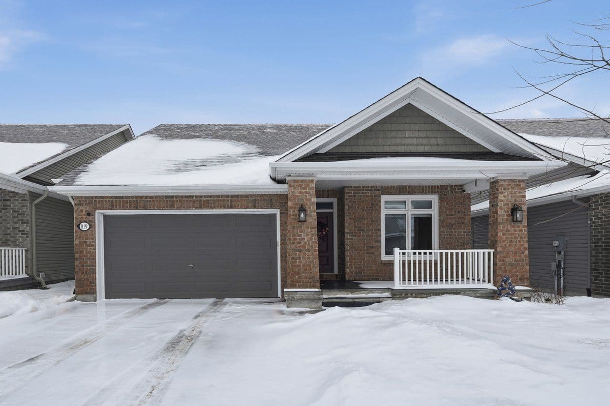 819 Tewin Circle, Orleans - Cumberland and Area, ON K4A 1K2
