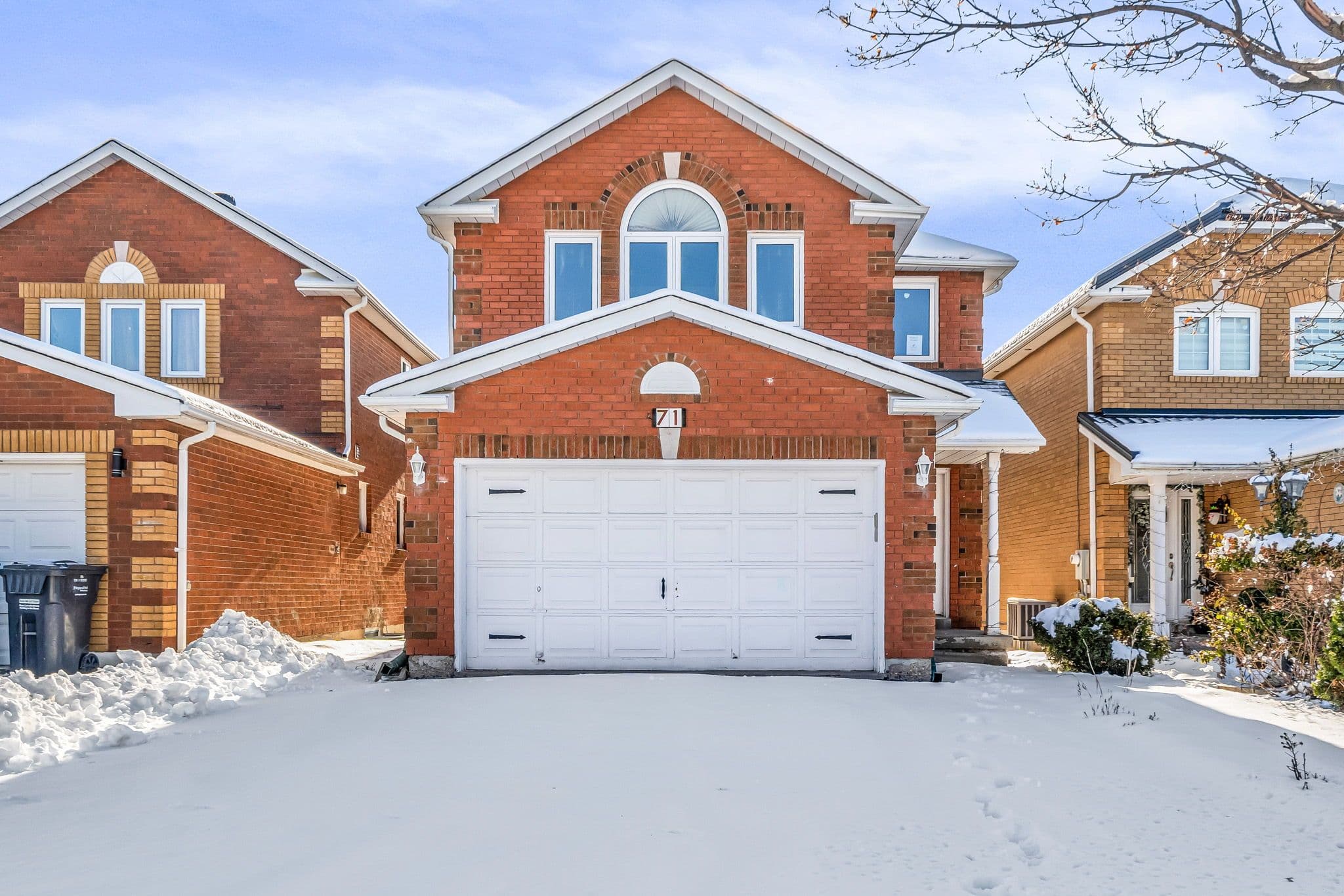 71 Ravenscliffe Court, Brampton, ON L6X 4N9