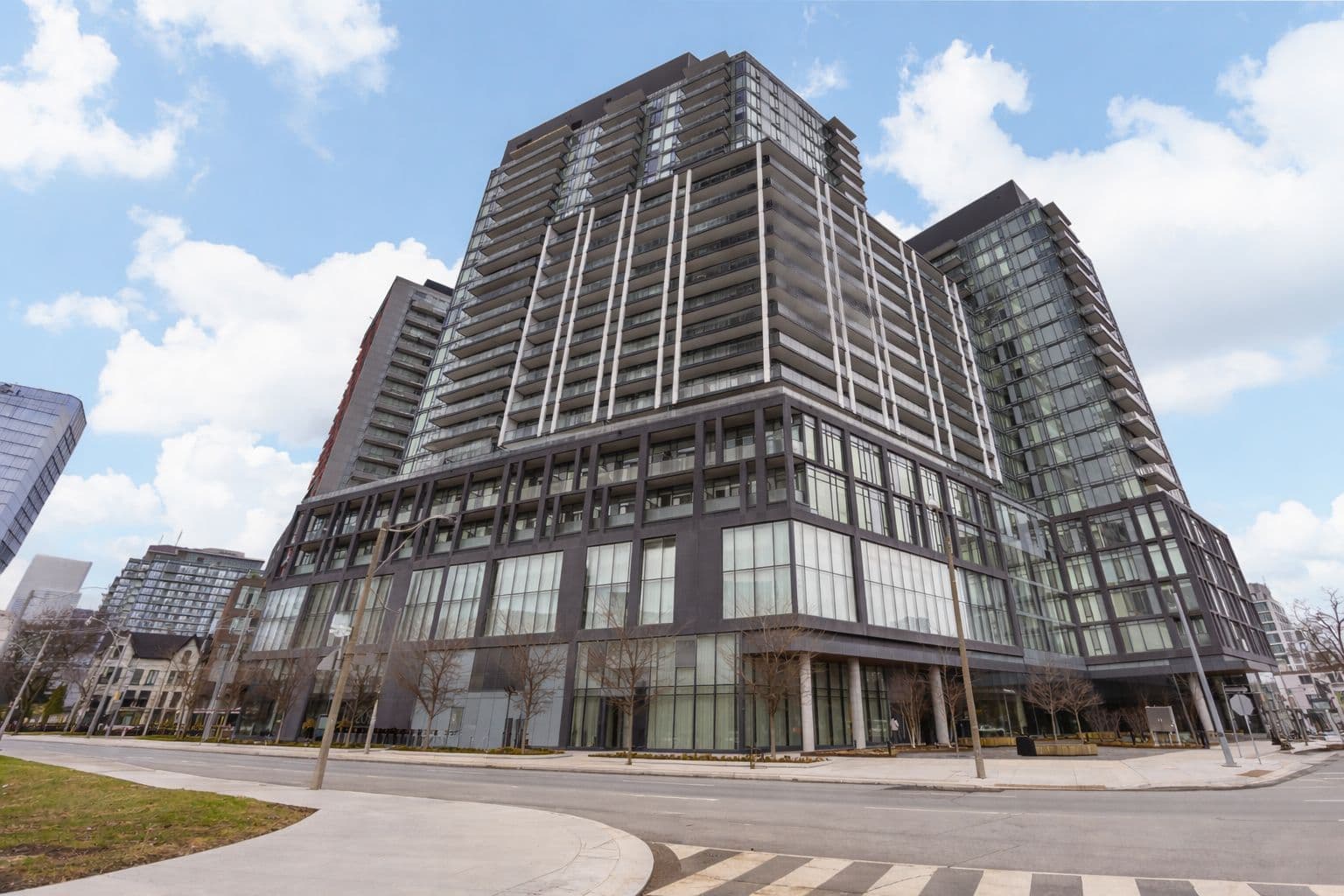 50 Power Street 516, Toronto C08, ON M5A 0V3