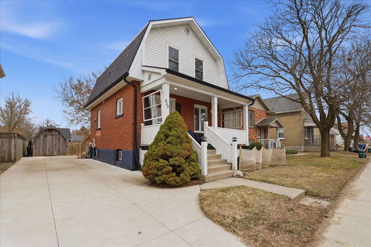 608 Ontario Street, Stratford, ON N5A 3J5