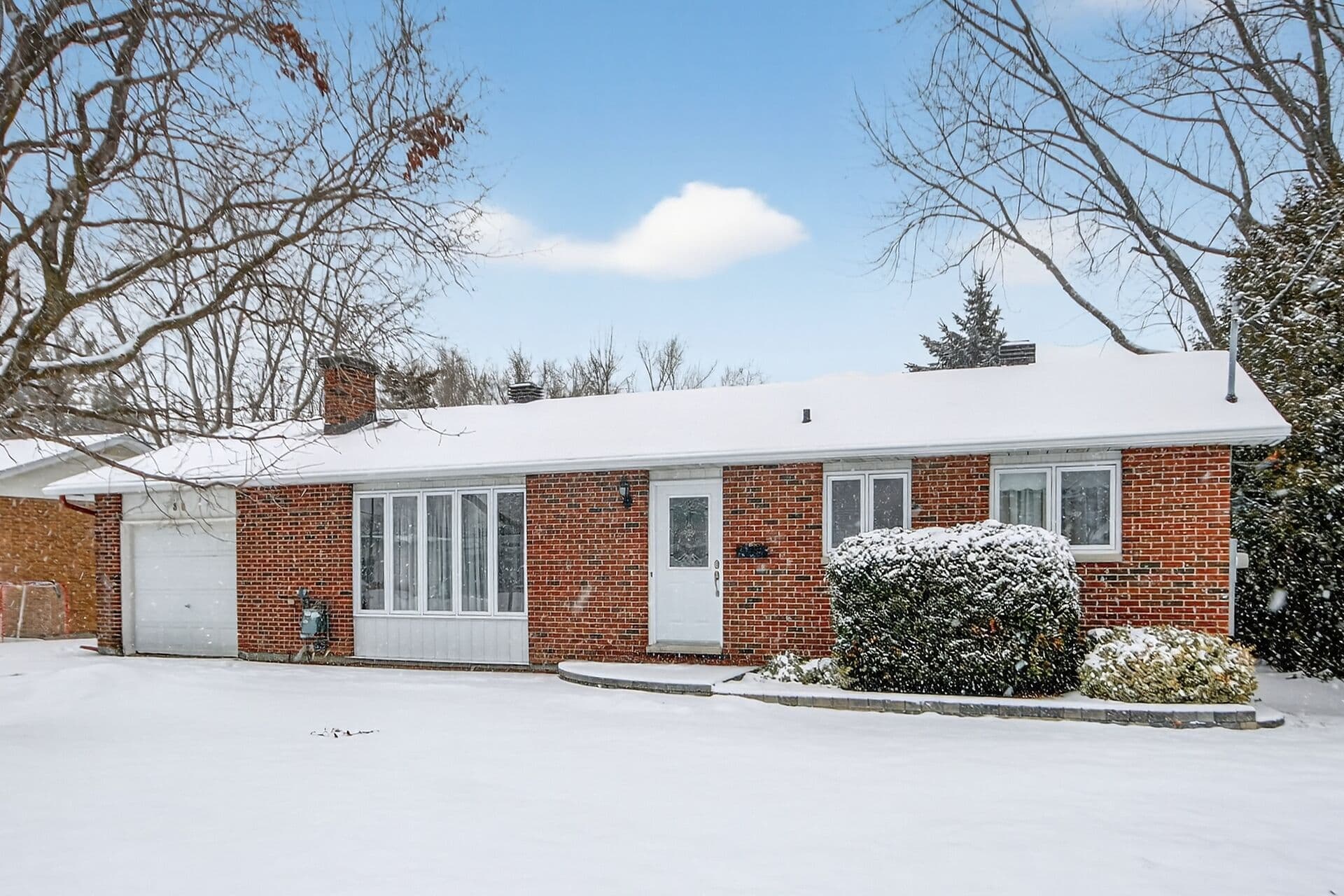 80 Maitland Street, Stittsville - Munster - Richmond, ON K0A 2Z0