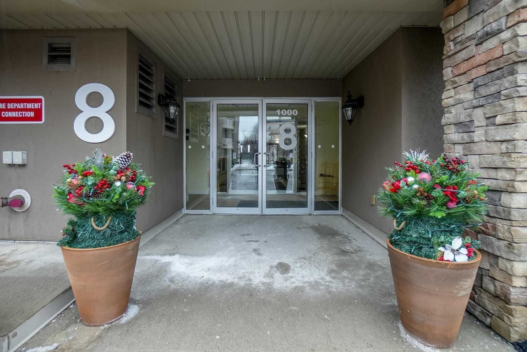 8 Dayspring Circle E 1110, Brampton, ON L6P 2Z7