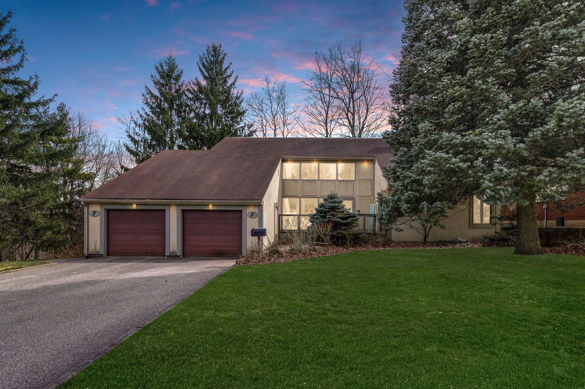 7 Thistle Court, Tillsonburg, ON N4G 2S8