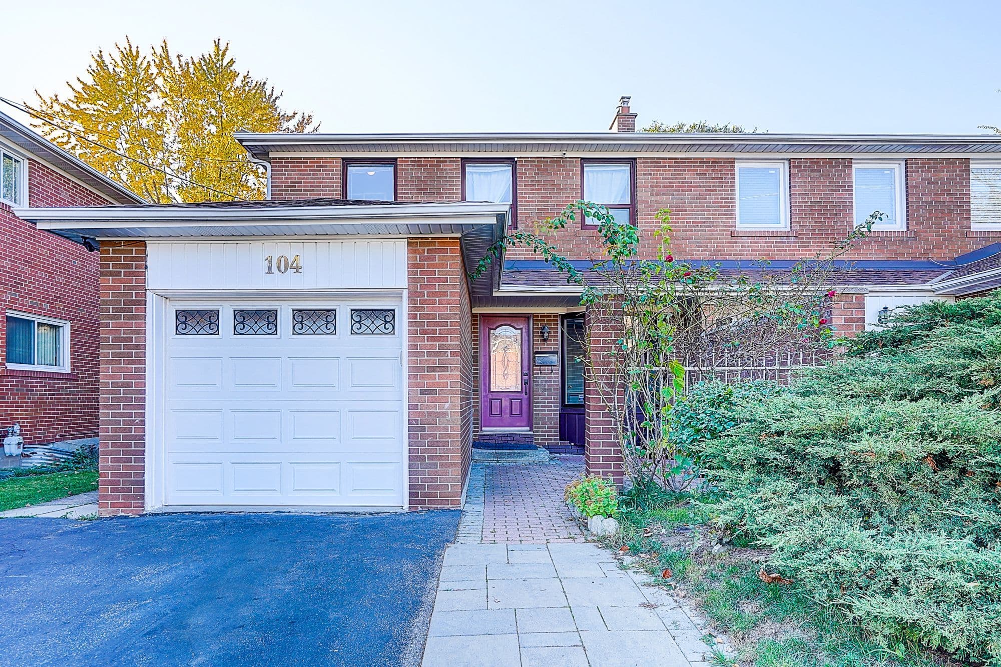 104 Tanjoe Crescent, Toronto C07, ON M2M 1P7