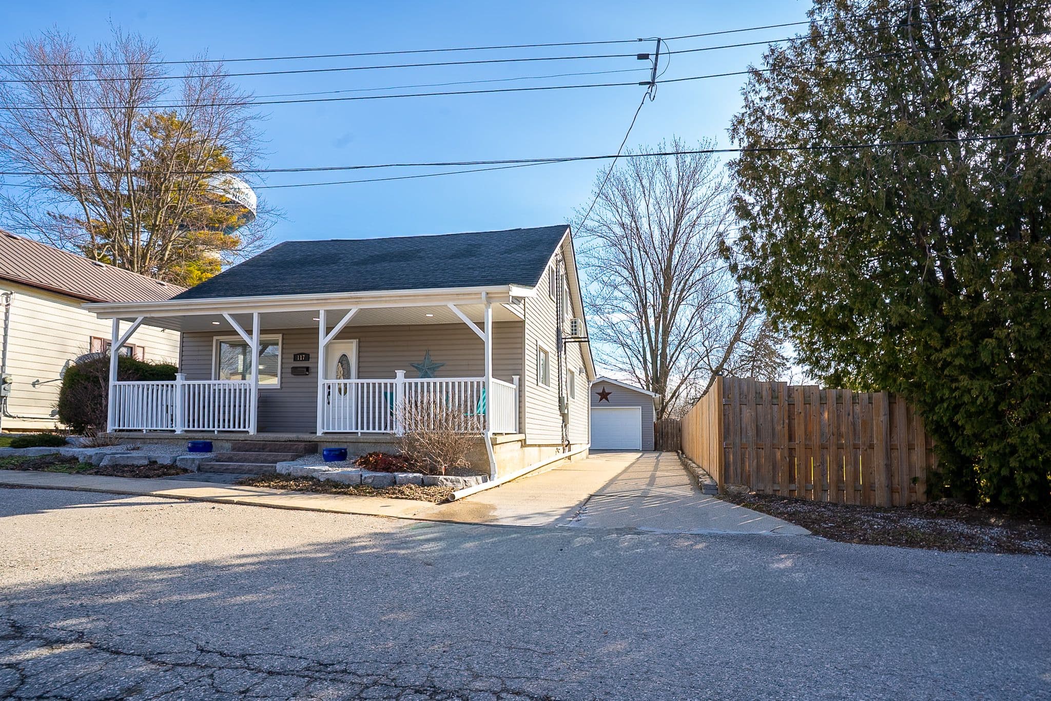 117 Church Street, Norwich, ON N0J 1P0