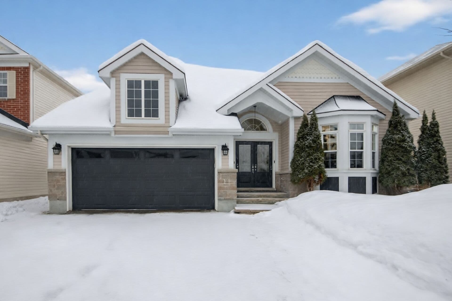 590 Anjana Circle, Barrhaven, ON K2J 0C9