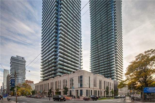 1080 Bay Street 3403, Toronto C01, ON M5S 0A5