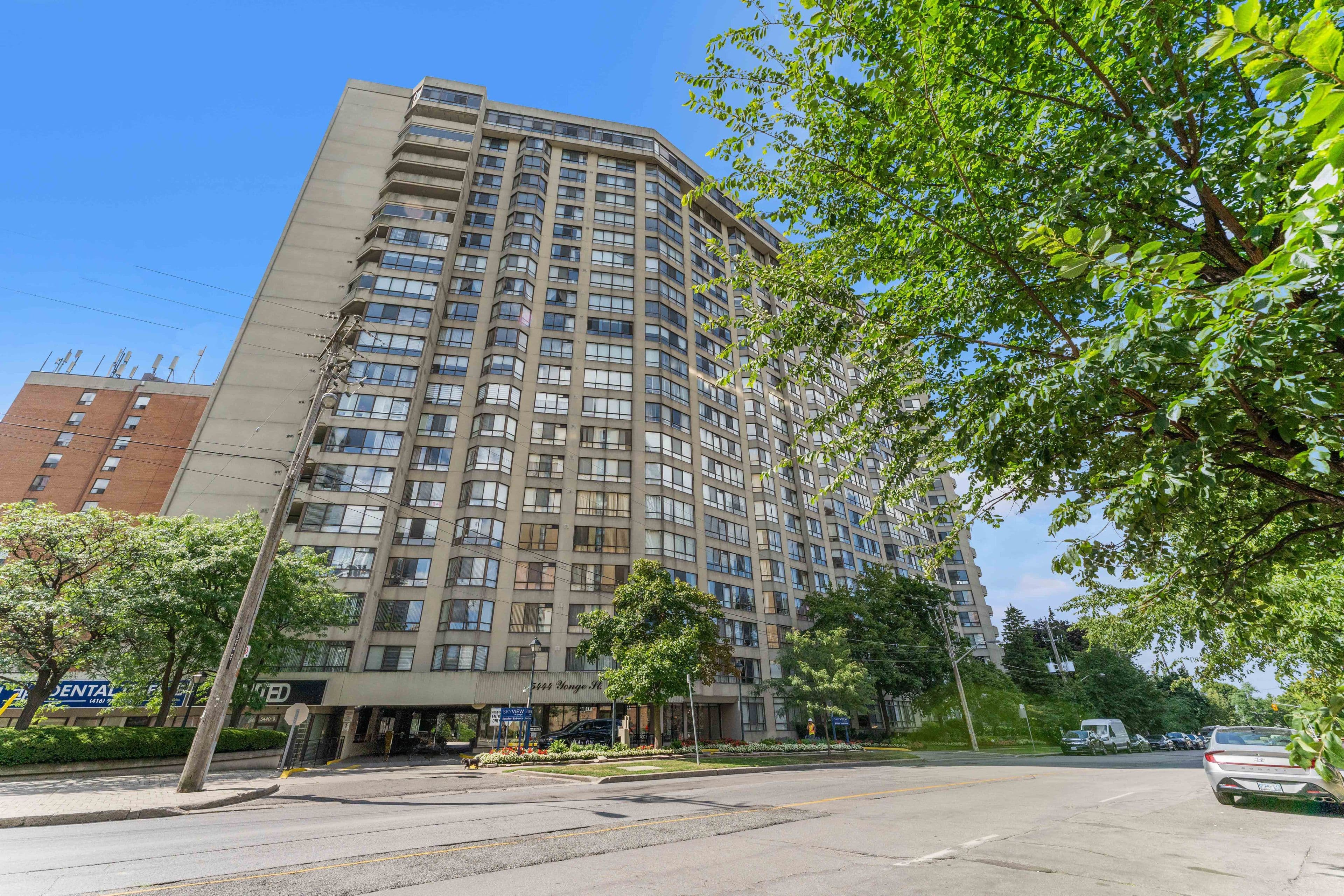 5444 Yonge Street 1711, Toronto C07, ON M2N 6J4