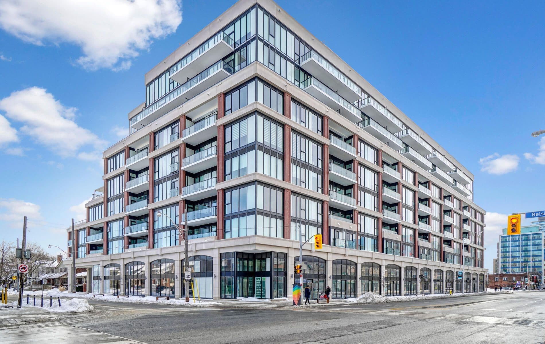 1 Belsize Drive 718, Toronto C10, ON M4S 0B9